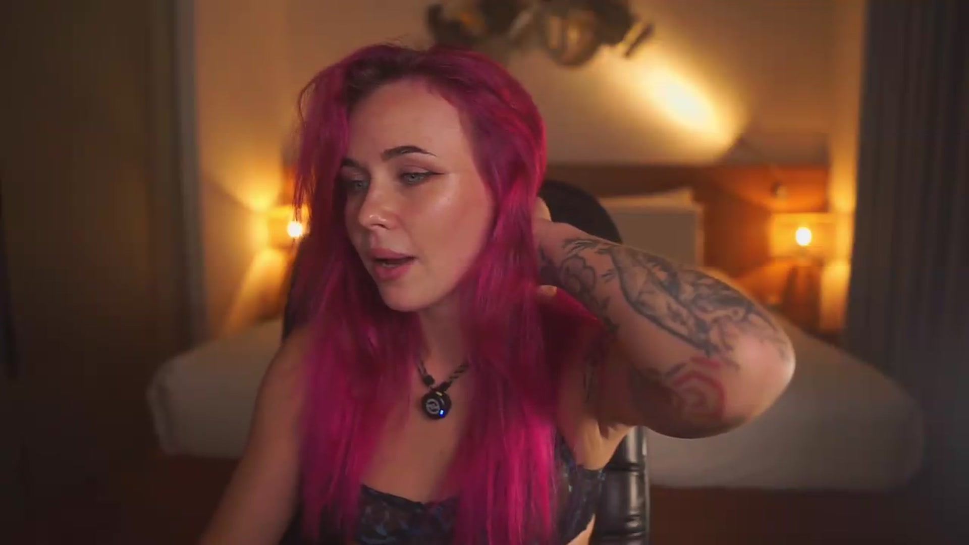 Gallery image thumbnail from Sarah_Pink's myfreecams stream on, 06/26/2026, 12:41 image 14 of 20