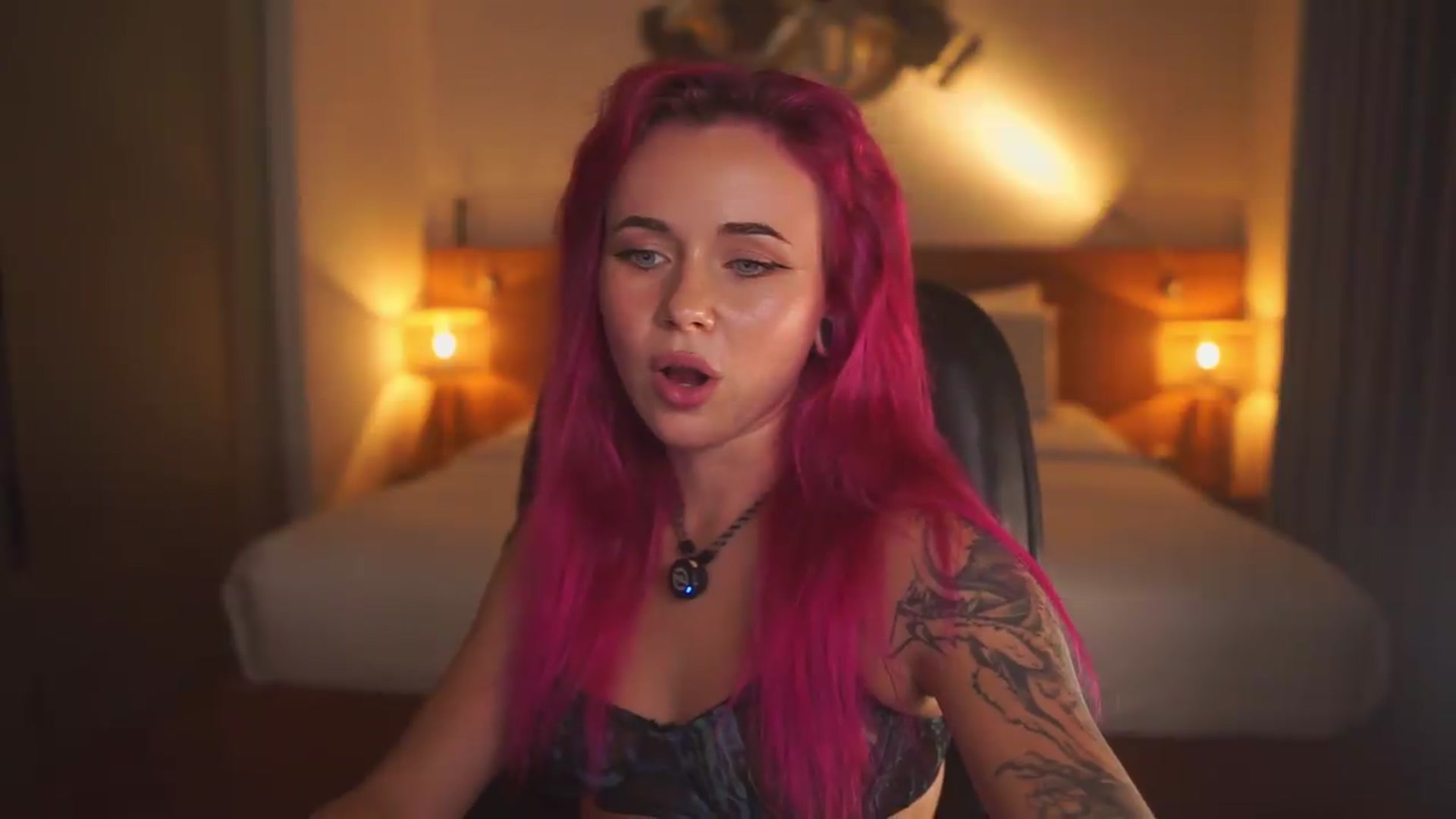 Gallery image thumbnail from Sarah_Pink's myfreecams stream on, 06/26/2026, 12:41 image 12 of 20