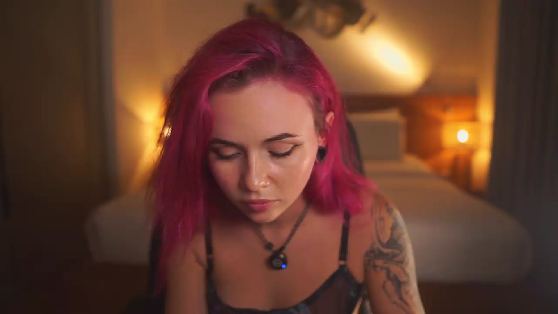 Gallery image thumbnail from Sarah_Pink's myfreecams stream on, 06/26/2026, 12:41 image 2 of 20