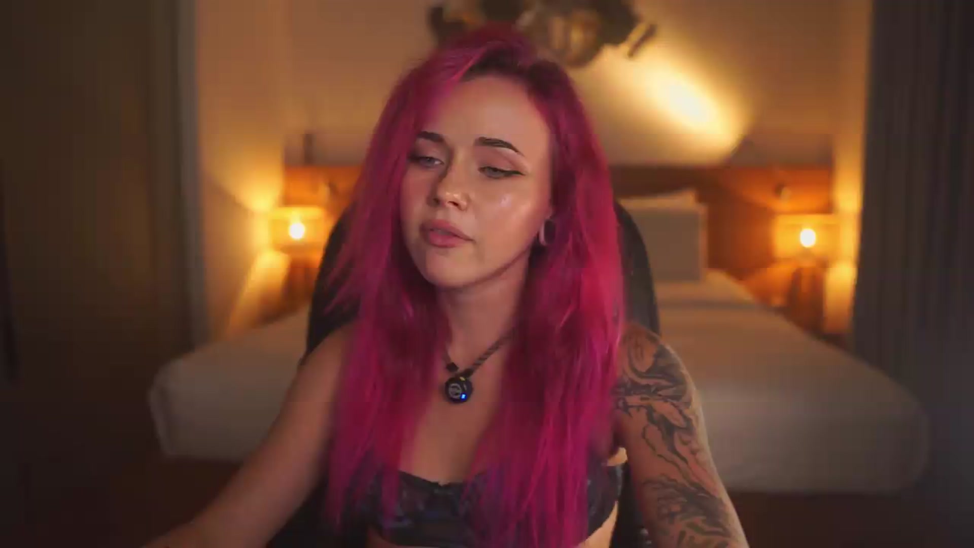 Gallery image thumbnail from Sarah_Pink's myfreecams stream on, 06/26/2026, 12:41 image 10 of 20