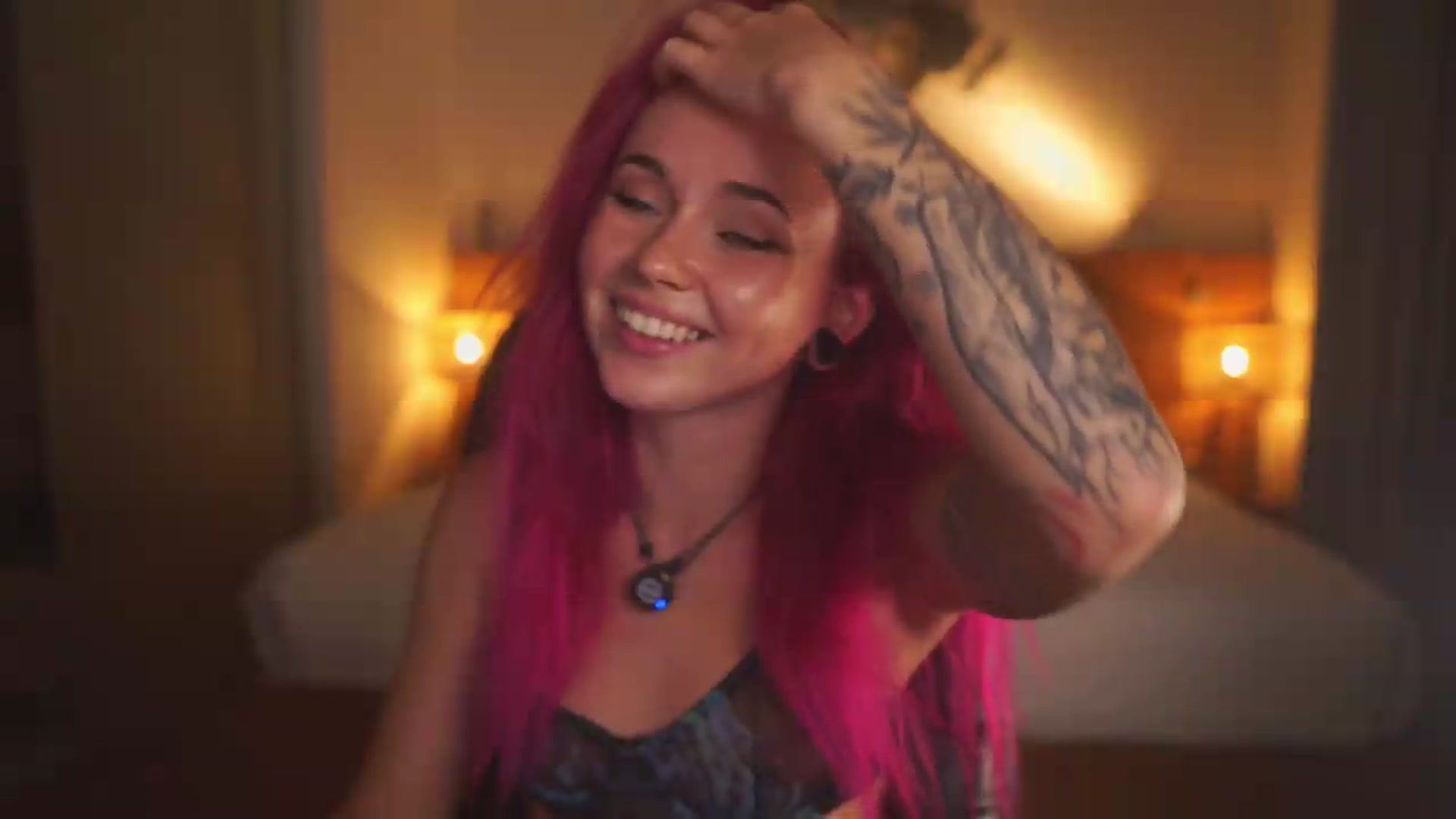 Gallery image thumbnail from Sarah_Pink's myfreecams stream on, 06/26/2026, 13:51 image 11 of 20