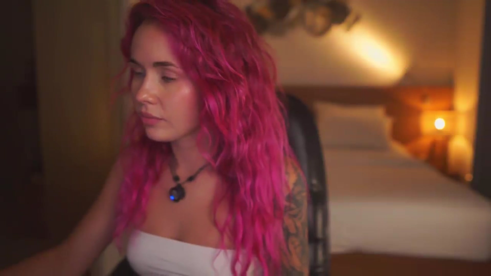 Gallery image thumbnail from Sarah_Pink's myfreecams stream on, 06/28/2026, 16:39 image 10 of 20