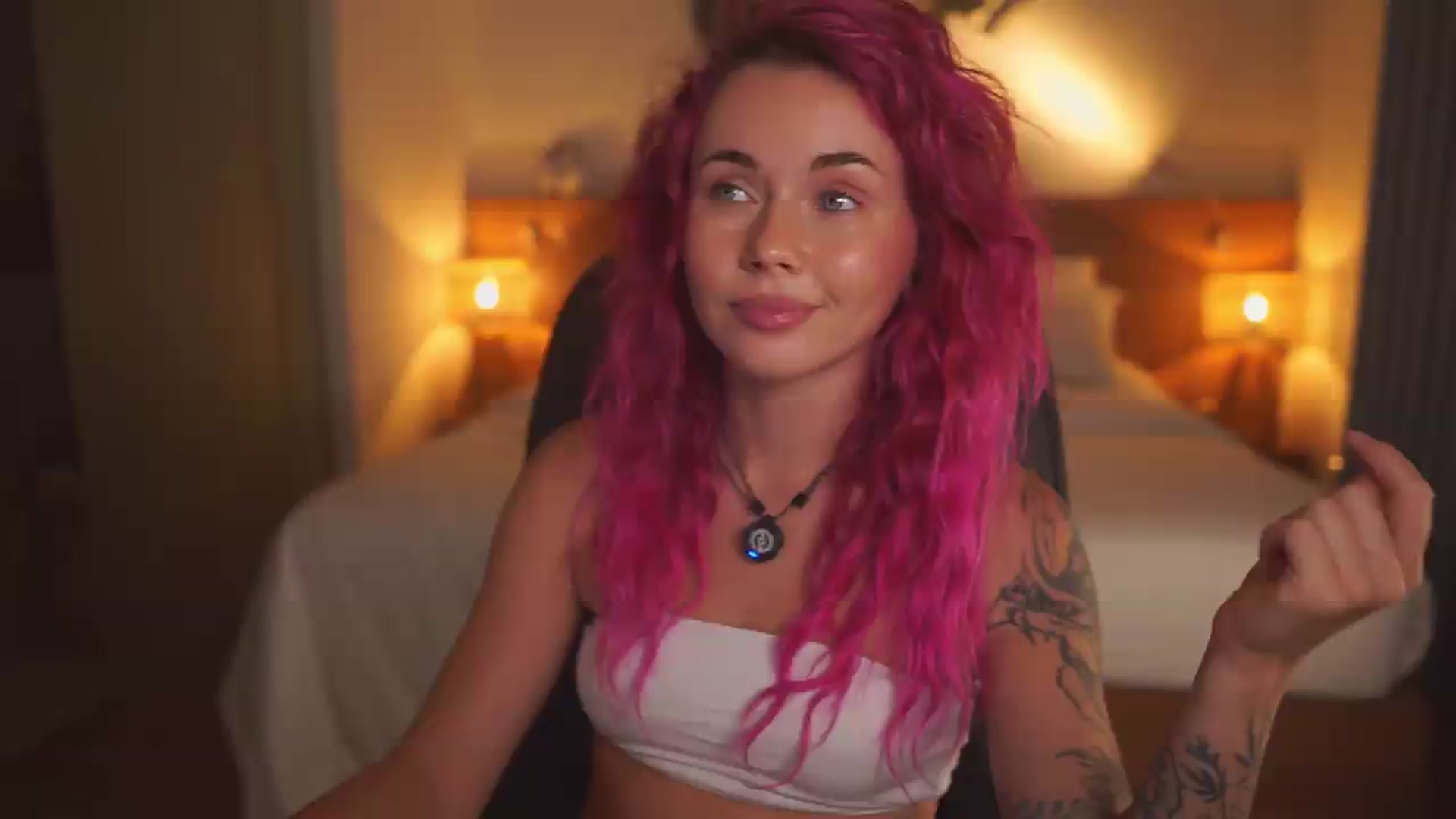 Gallery image thumbnail from Sarah_Pink's myfreecams stream on, 06/28/2026, 16:39 image 1 of 20