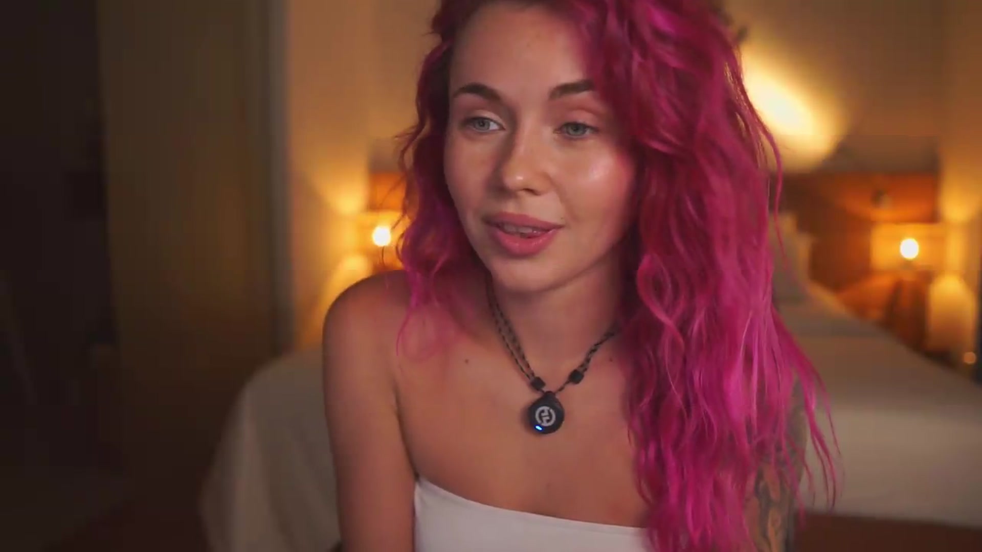 Gallery image thumbnail from Sarah_Pink's myfreecams stream on, 06/28/2026, 16:39 image 3 of 20