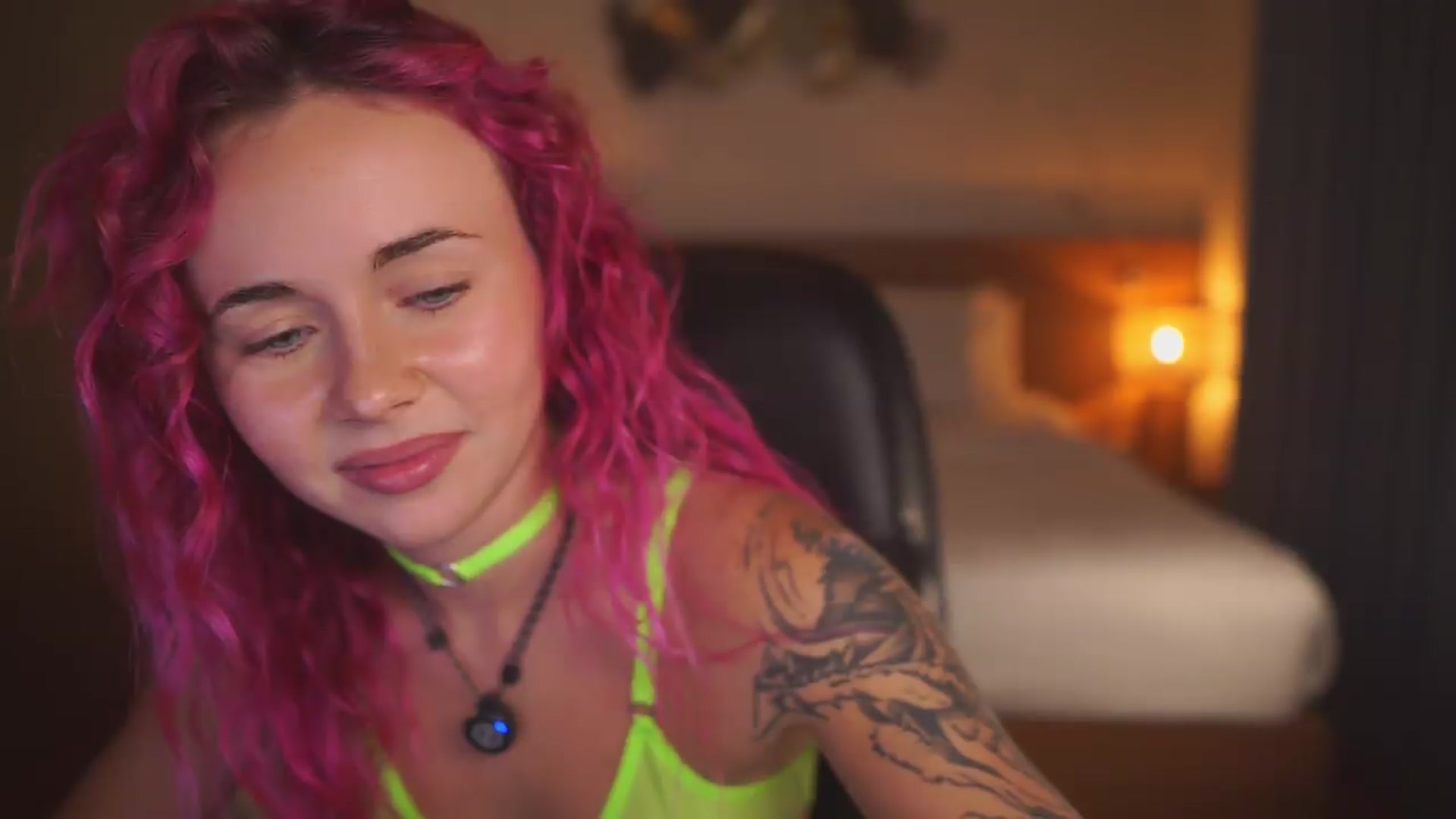 Gallery image thumbnail from Sarah_Pink's myfreecams stream on, 07/02/2026, 17:59 image 4 of 20