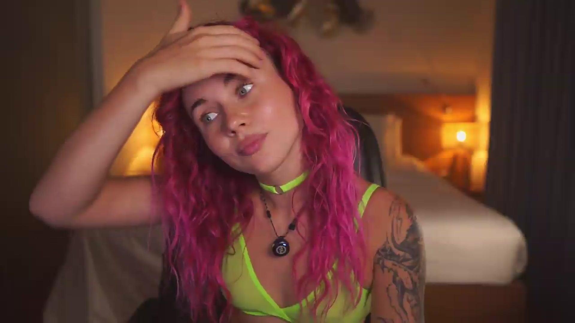 Gallery image thumbnail from Sarah_Pink's myfreecams stream on, 07/02/2026, 17:59 image 10 of 20