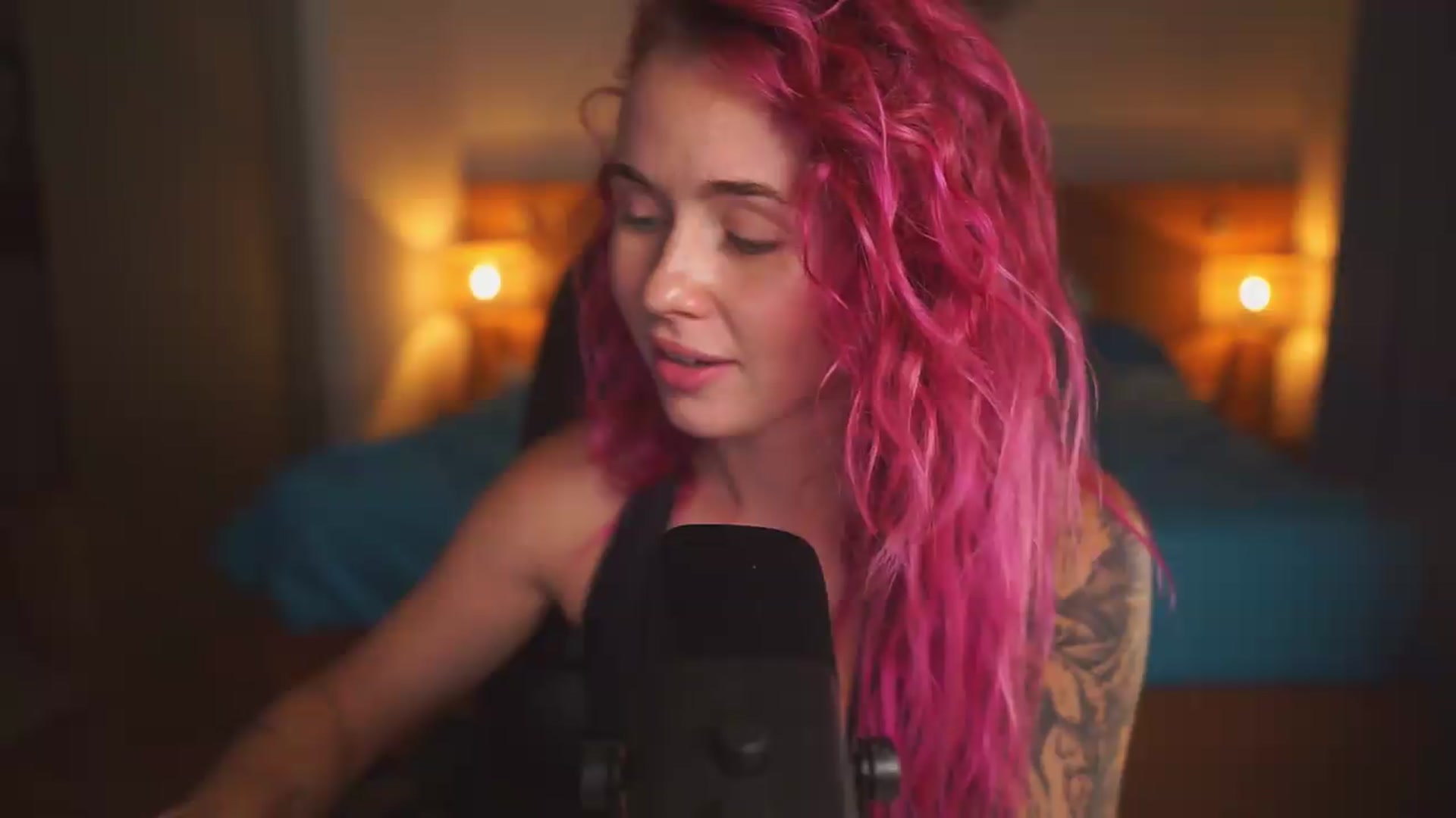 Gallery image thumbnail from Sarah_Pink's myfreecams stream on, 07/04/2026, 17:15 image 9 of 20