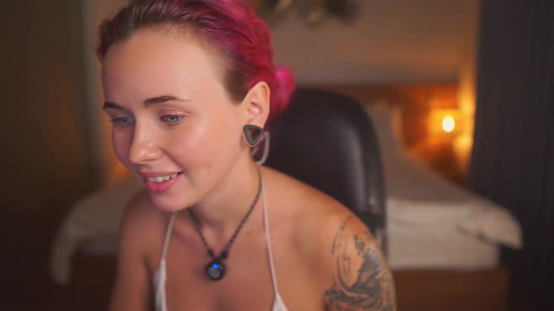 Gallery image thumbnail from Sarah_Pink's myfreecams stream on, 07/13/2026, 16:27 image 3 of 20