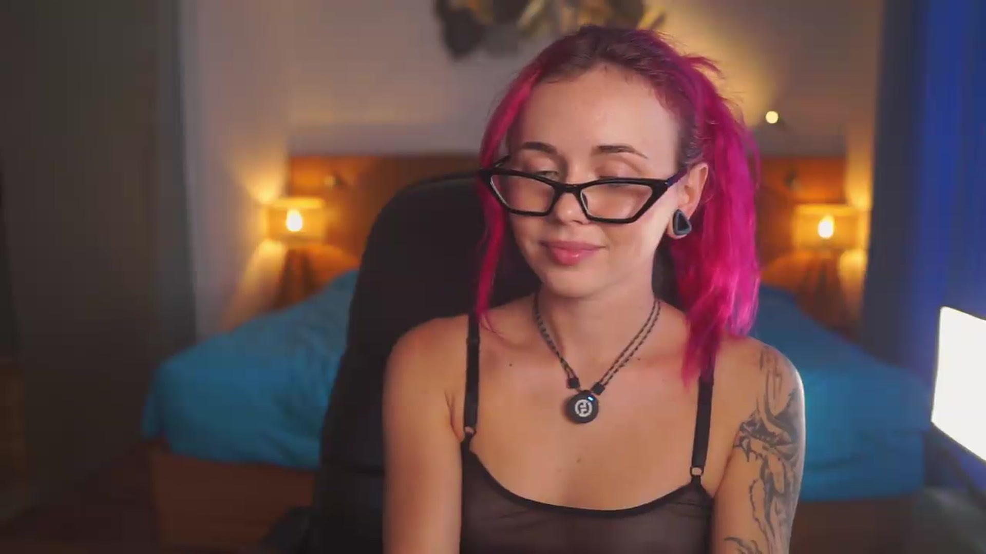 Gallery image thumbnail from Sarah_Pink's myfreecams stream on, 07/18/2026, 10:00 image 19 of 20