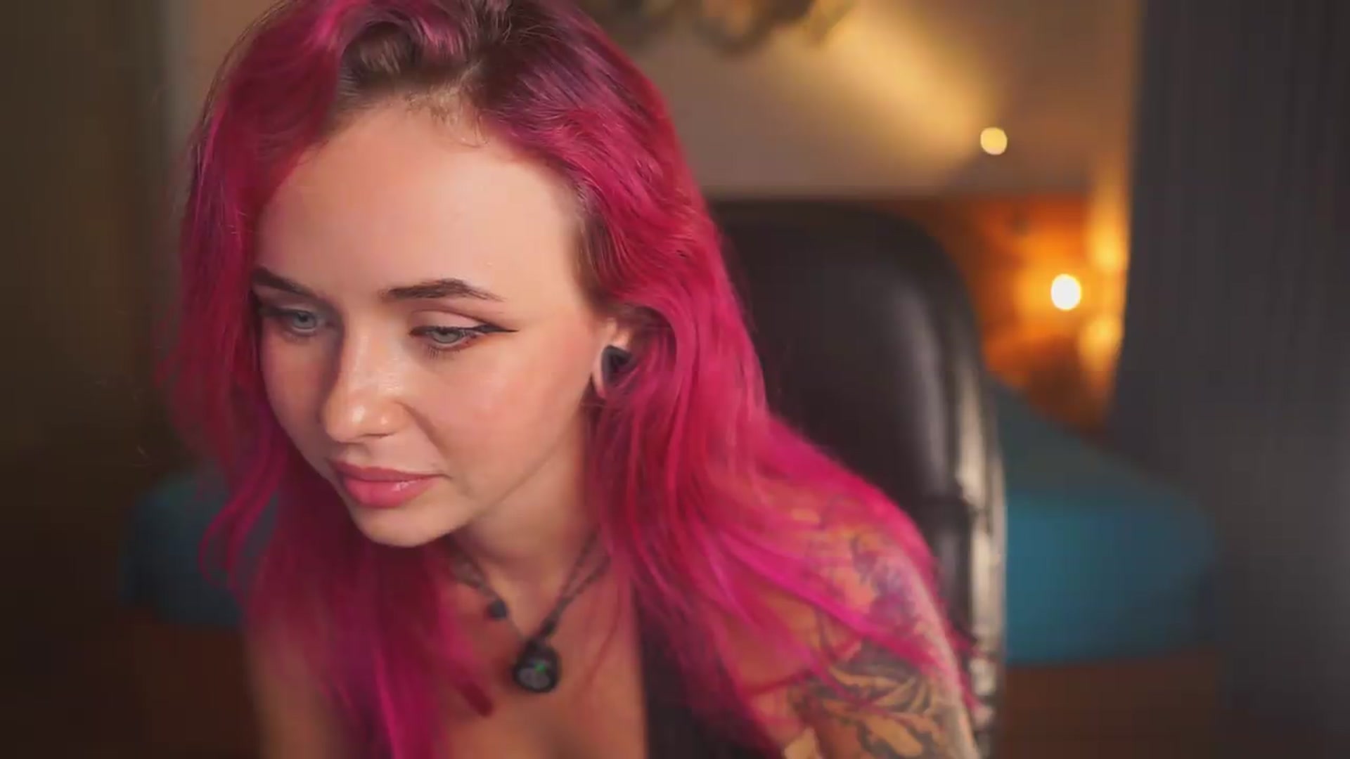 Gallery image thumbnail from Sarah_Pink's myfreecams stream on, 07/23/2026, 11:42 image 10 of 20