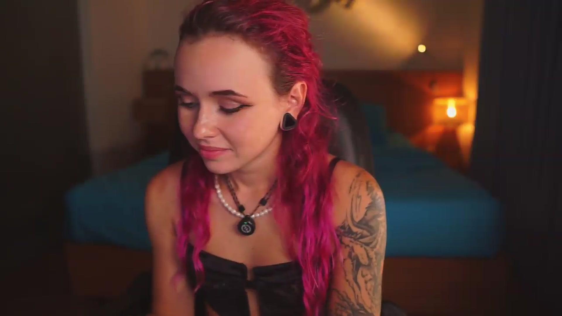 Gallery image thumbnail from Sarah_Pink's myfreecams stream on, 08/02/2026, 16:26 image 14 of 20