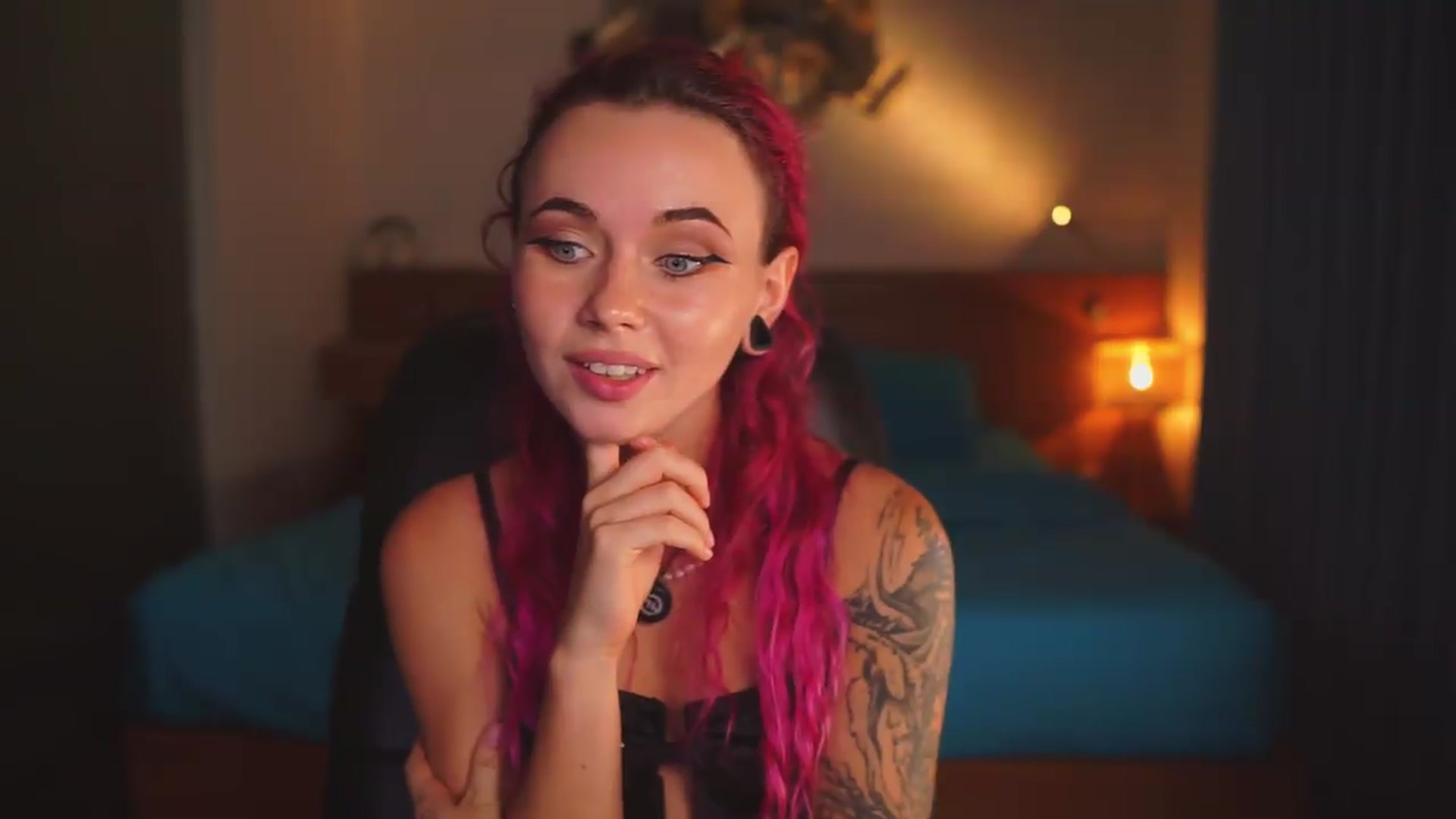 Gallery image thumbnail from Sarah_Pink's myfreecams stream on, 08/02/2026, 16:26 image 16 of 20