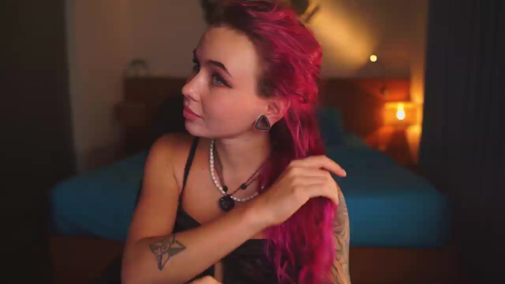 Gallery image thumbnail from Sarah_Pink's myfreecams stream on, 08/02/2026, 16:26 image 4 of 20