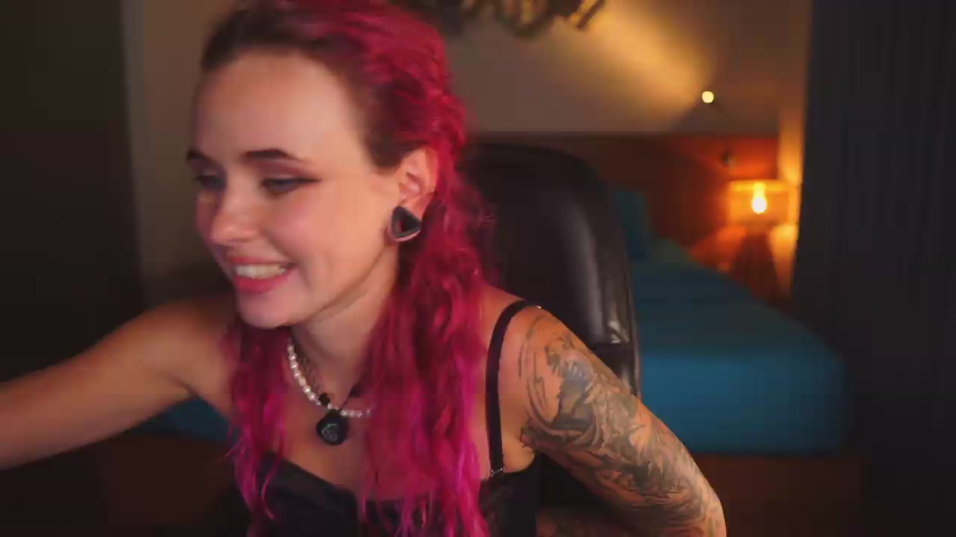 Gallery image thumbnail from Sarah_Pink's myfreecams stream on, 08/02/2026, 16:26 image 2 of 20