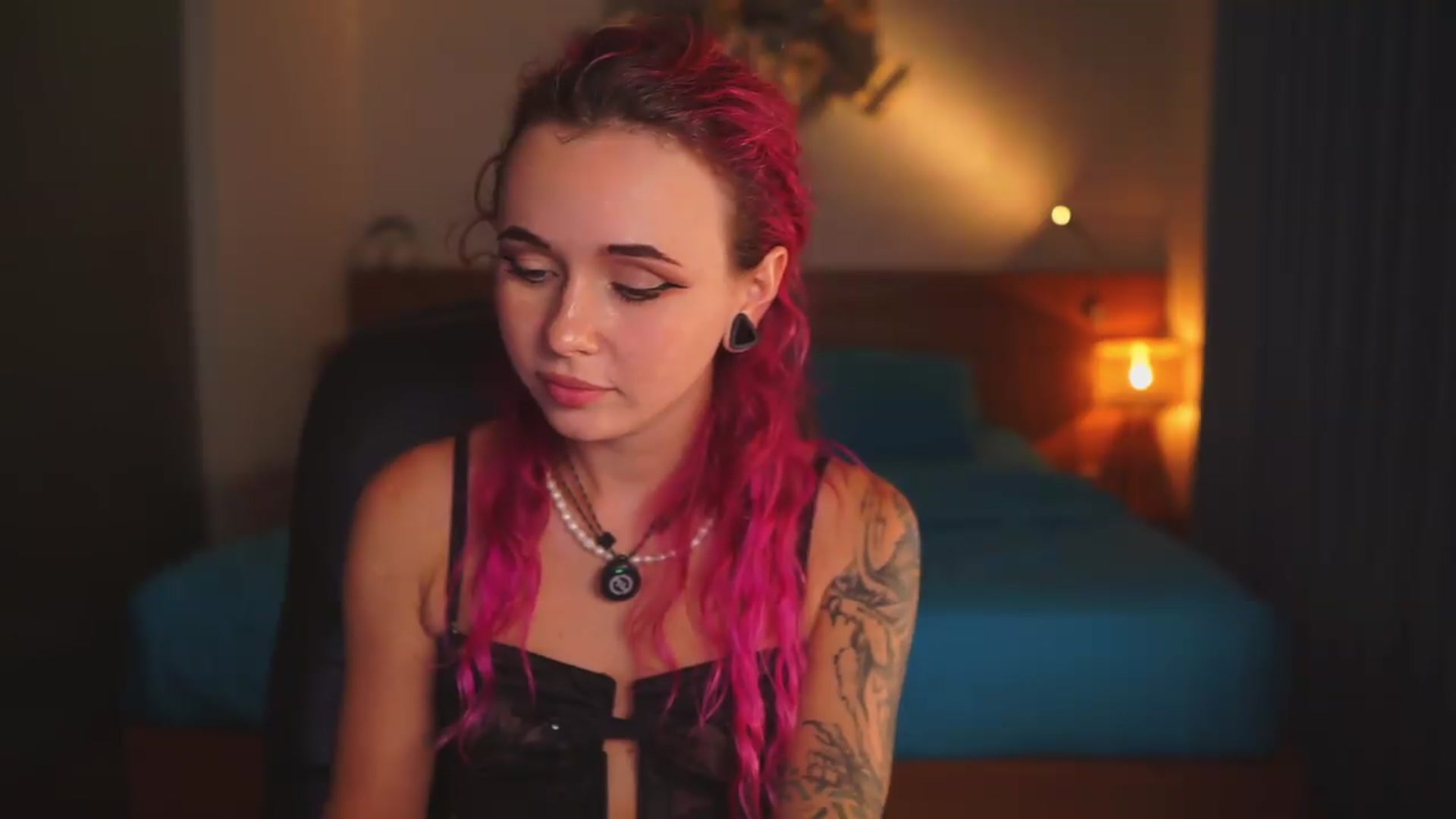 Gallery image thumbnail from Sarah_Pink's myfreecams stream on, 08/02/2026, 16:26 image 15 of 20