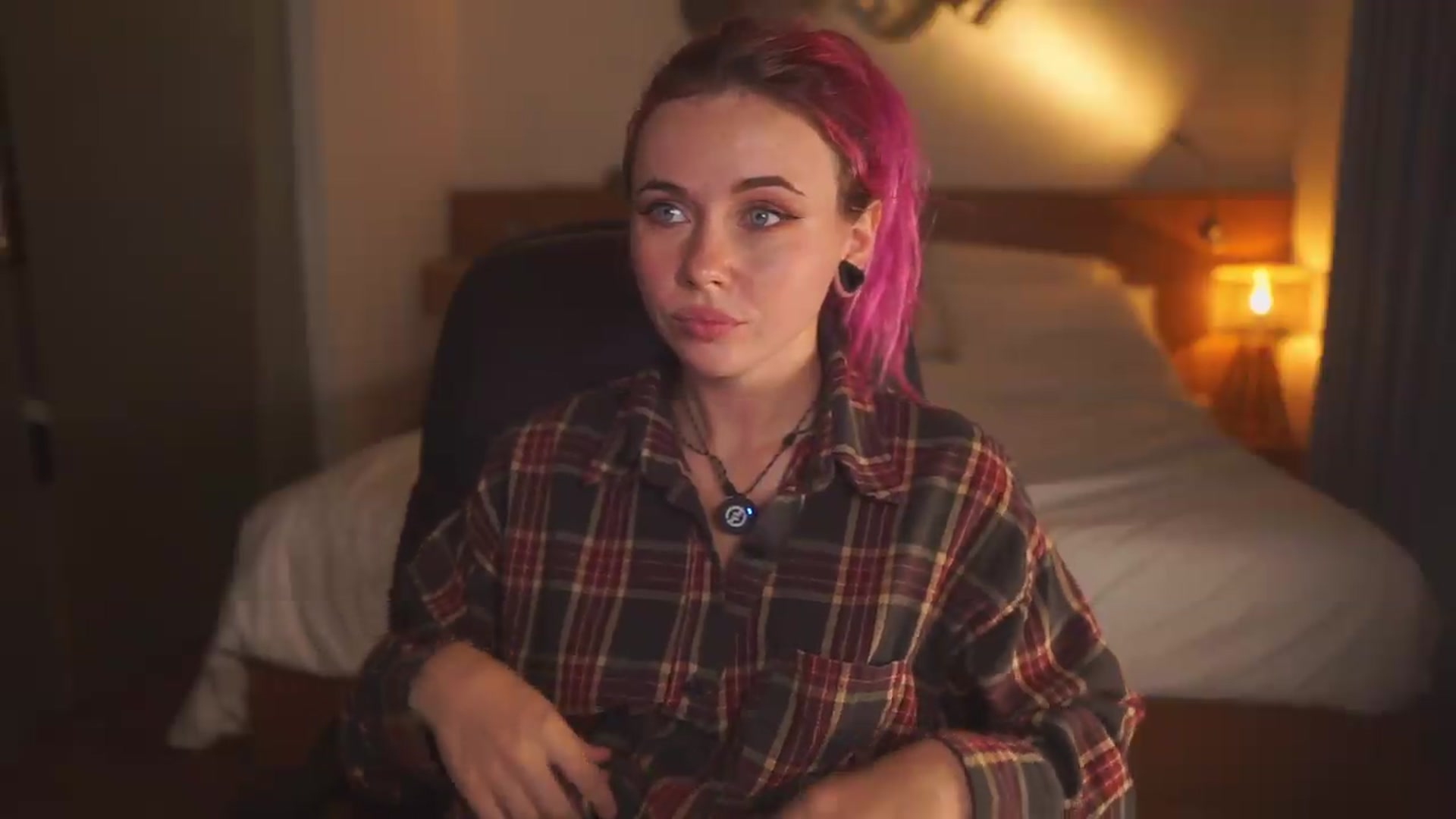 Gallery image thumbnail from Sarah_Pink's myfreecams stream on, 08/13/2026, 14:06 image 3 of 20
