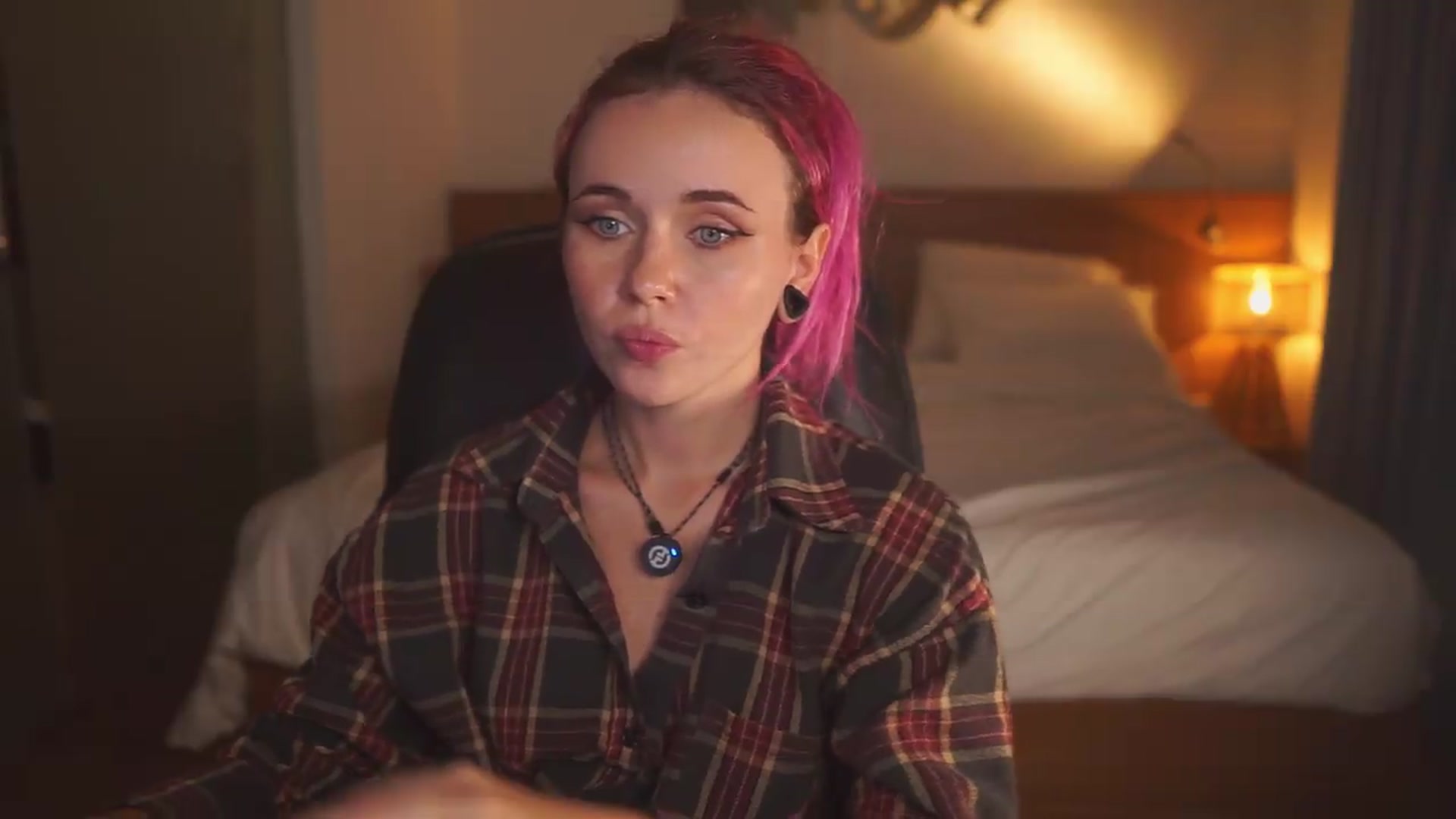 Gallery image thumbnail from Sarah_Pink's myfreecams stream on, 08/13/2026, 14:06 image 10 of 20