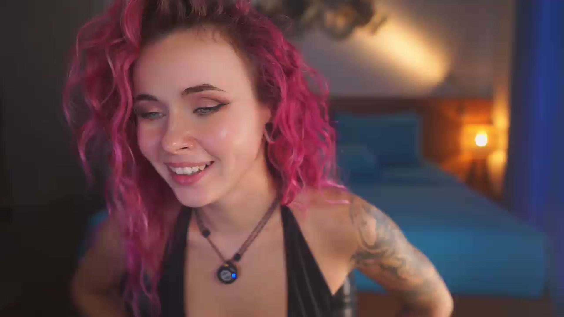 Gallery image thumbnail from Sarah_Pink's myfreecams stream on, 08/14/2026, 11:52 image 10 of 20