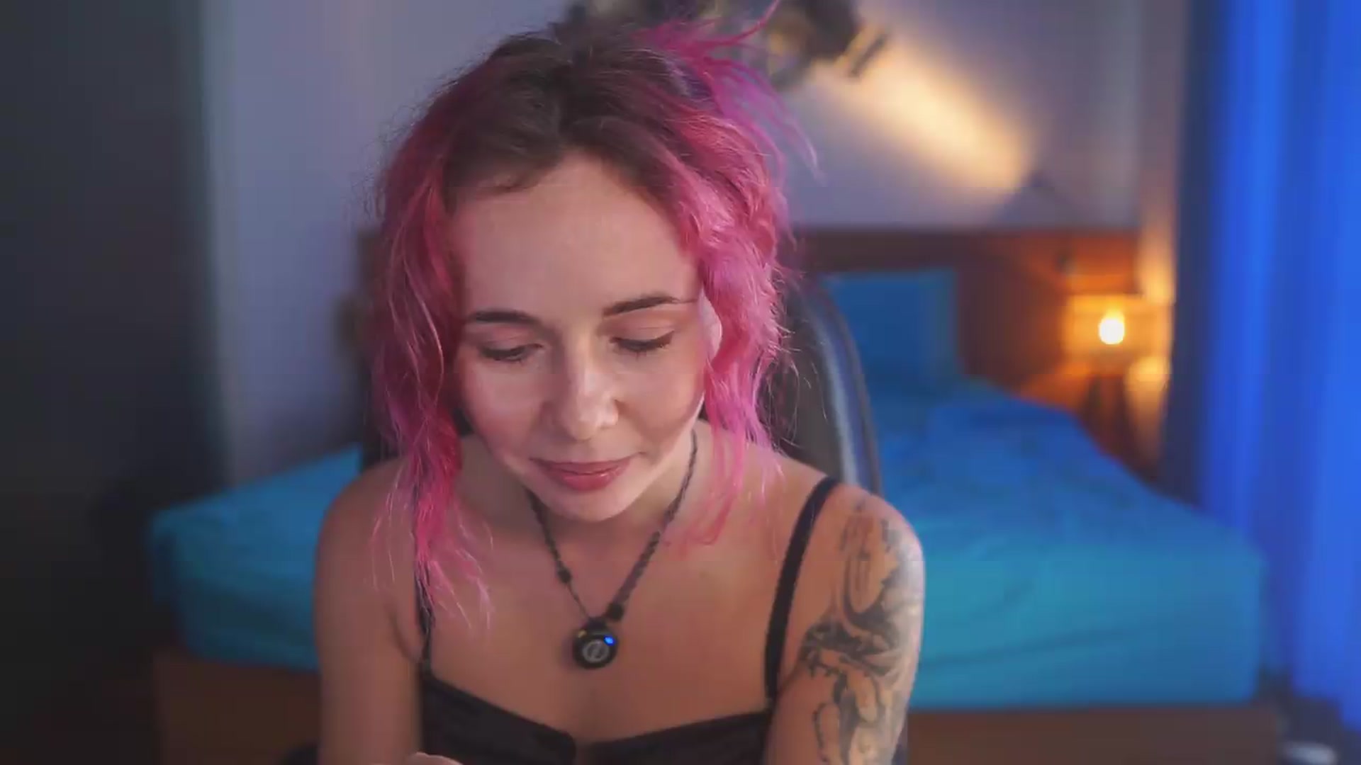 Gallery image thumbnail from Sarah_Pink's myfreecams stream on, 08/15/2026, 08:09 image 14 of 20