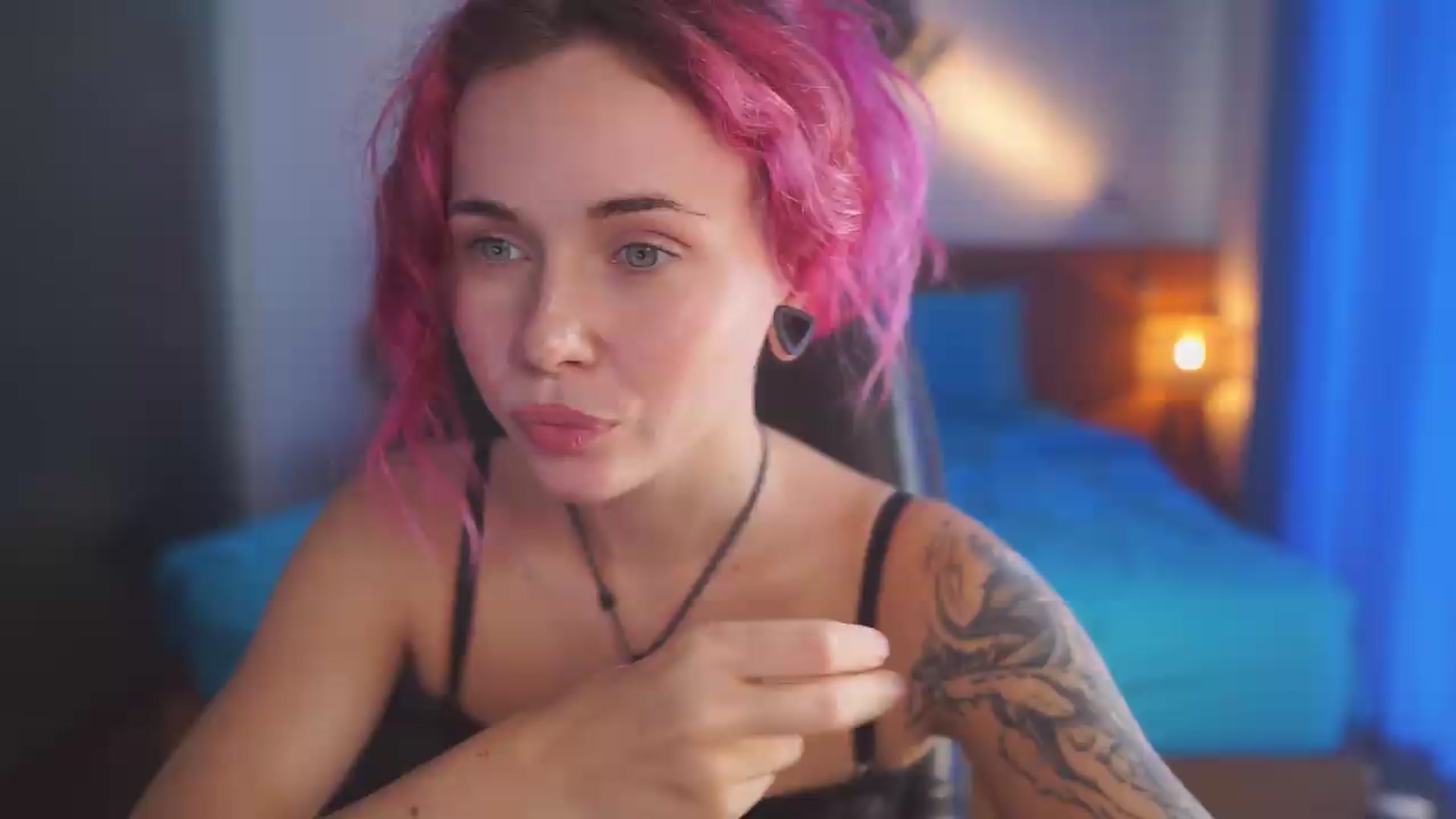 Gallery image thumbnail from Sarah_Pink's myfreecams stream on, 08/15/2026, 08:09 image 3 of 20