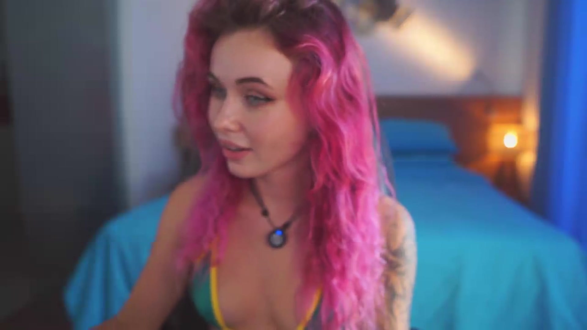 Gallery image thumbnail from Sarah_Pink's myfreecams stream on, 08/20/2026, 07:56 image 11 of 20