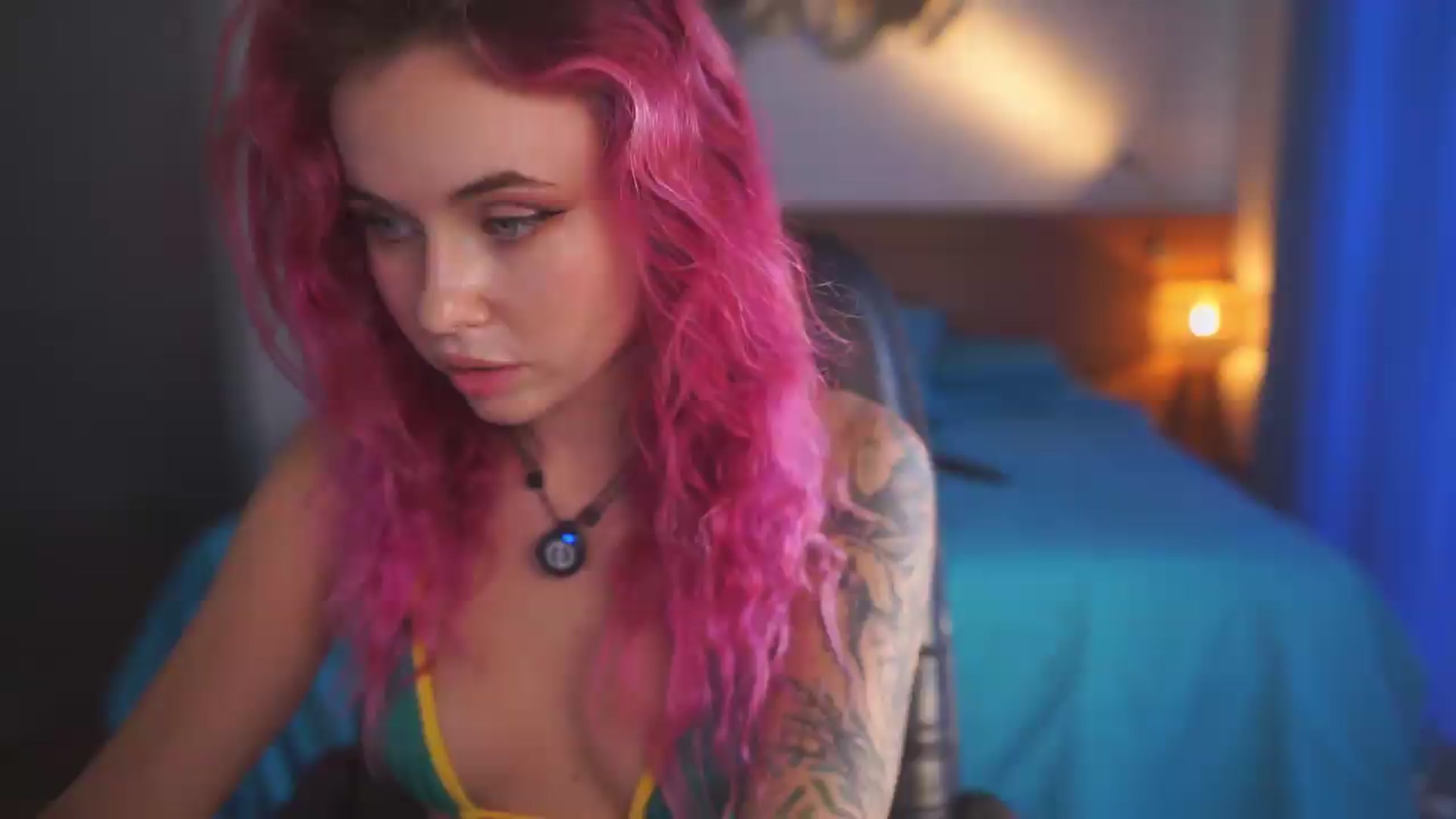 Gallery image thumbnail from Sarah_Pink's myfreecams stream on, 08/20/2026, 09:34 image 10 of 20
