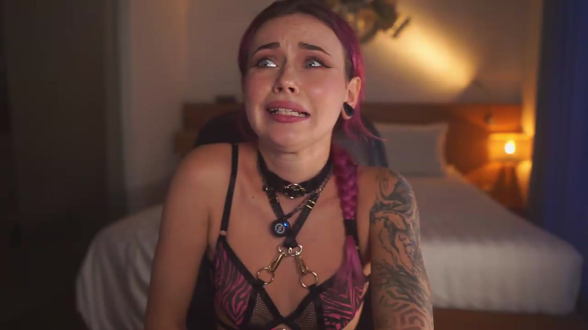 Gallery image thumbnail from Sarah_Pink's myfreecams stream on, 08/22/2026, 13:34 image 3 of 20