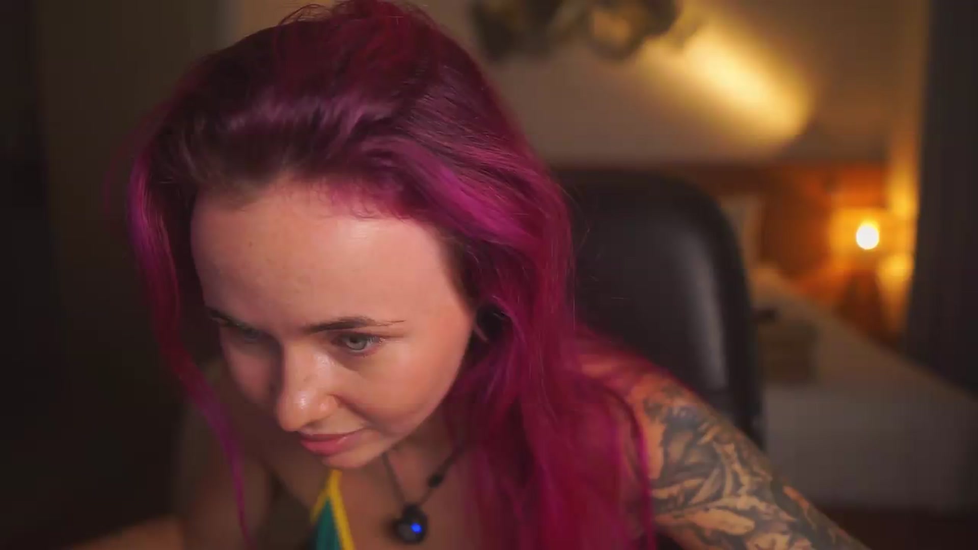 Gallery image thumbnail from Sarah_Pink's myfreecams stream on, 08/27/2026, 13:23 image 4 of 20