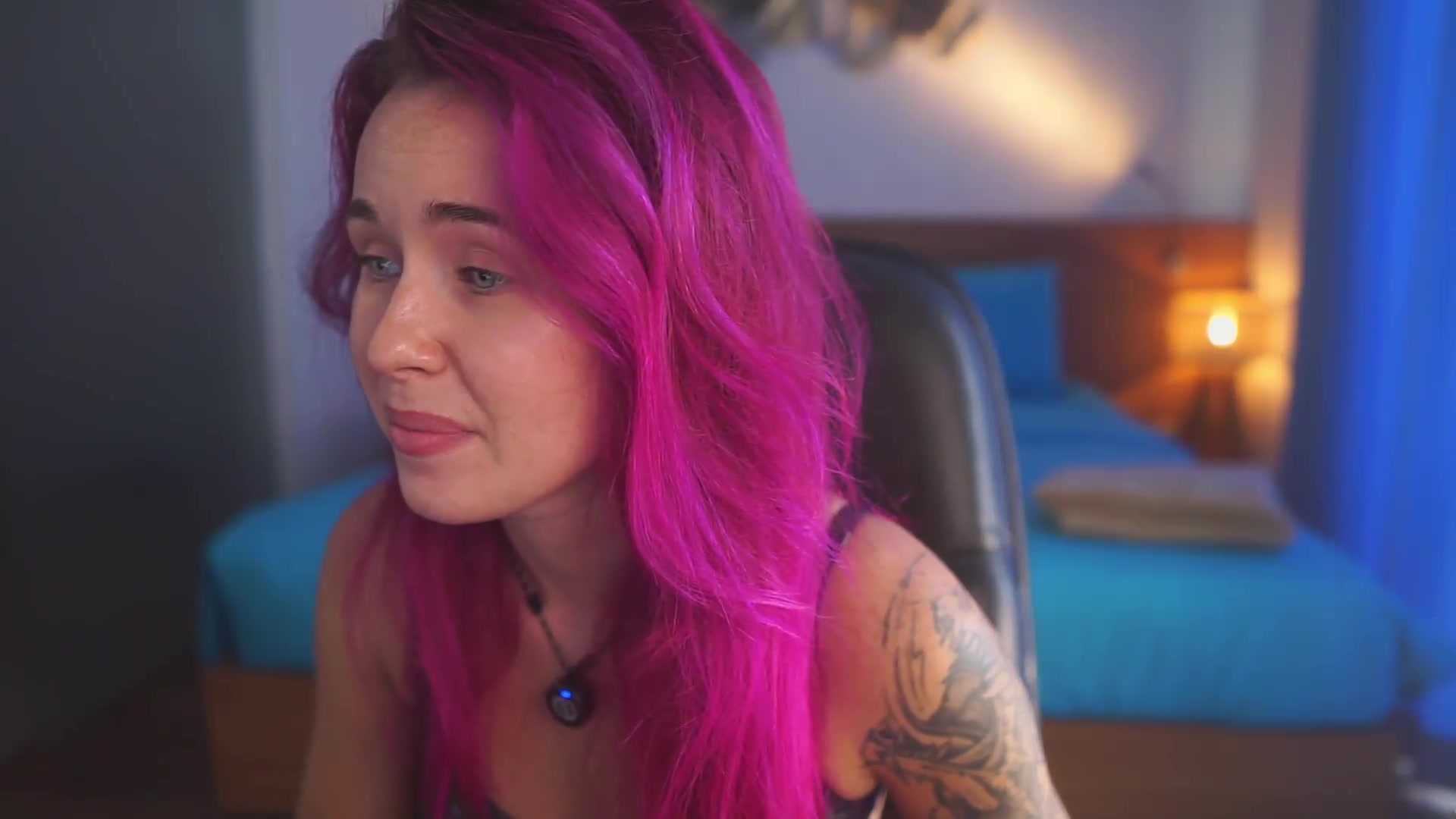 Gallery image thumbnail from Sarah_Pink's myfreecams stream on, 08/28/2026, 07:43 image 19 of 20