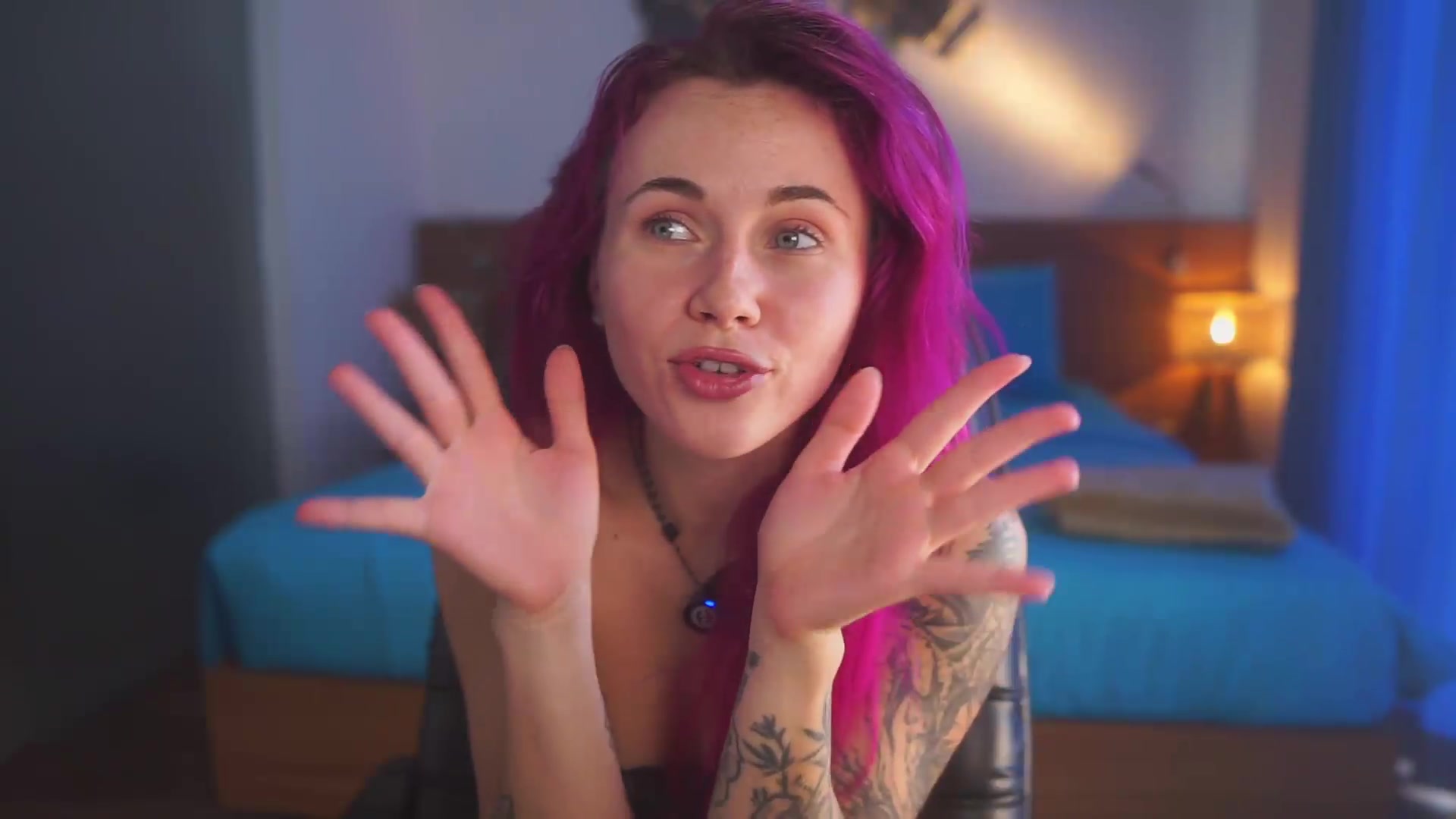 Gallery image thumbnail from Sarah_Pink's myfreecams stream on, 08/28/2026, 07:43 image 17 of 20