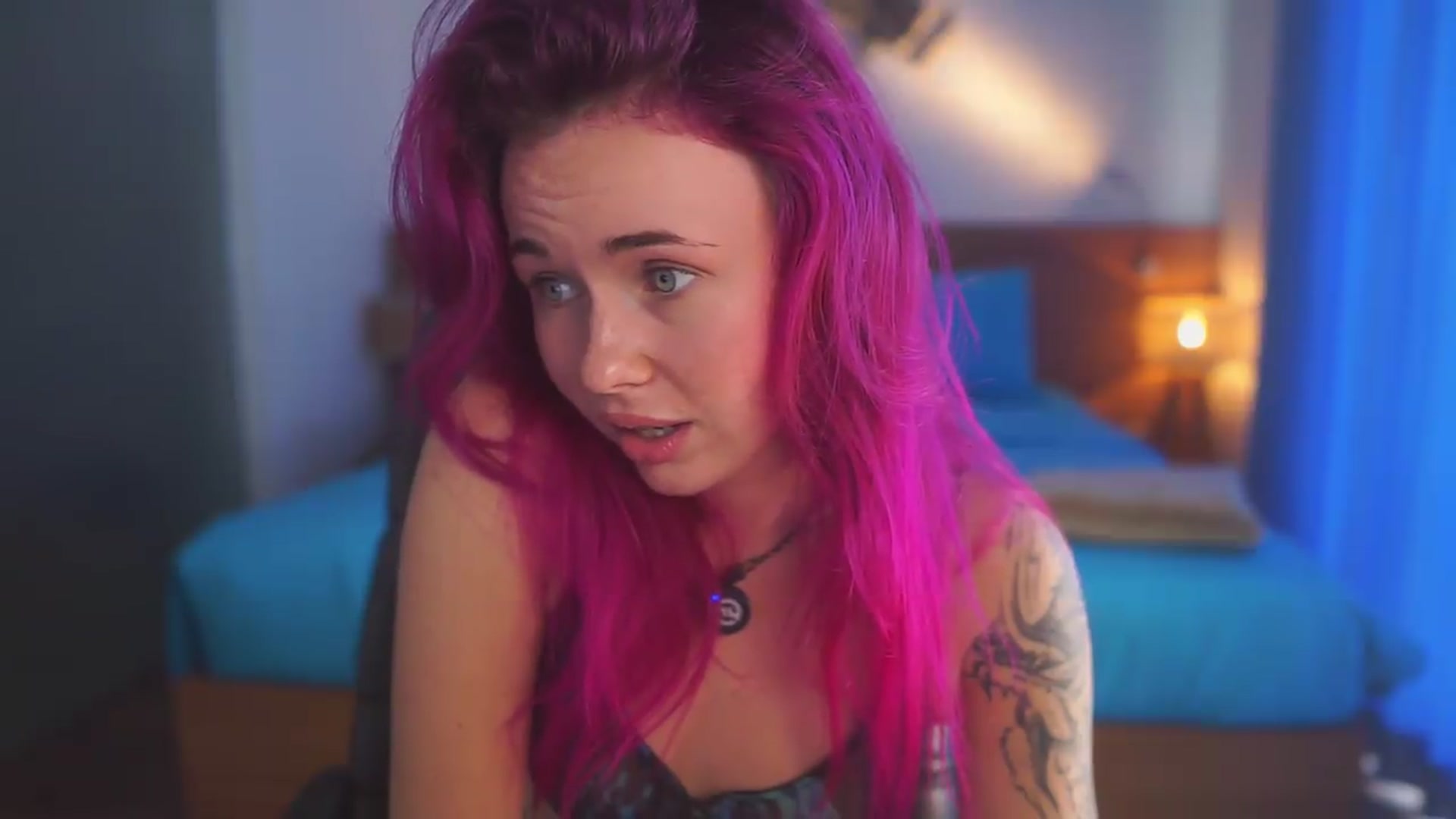 Gallery image thumbnail from Sarah_Pink's myfreecams stream on, 08/28/2026, 07:43 image 2 of 20
