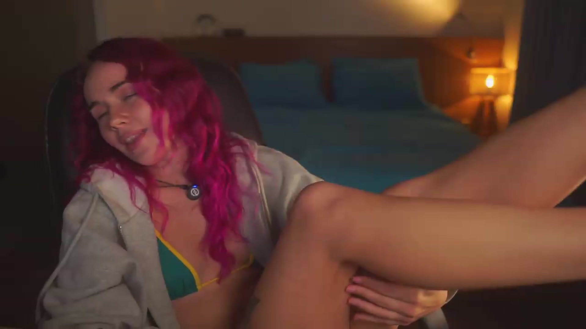 Gallery image thumbnail from Sarah_Pink's myfreecams stream on, 08/30/2026, 10:47 image 16 of 20