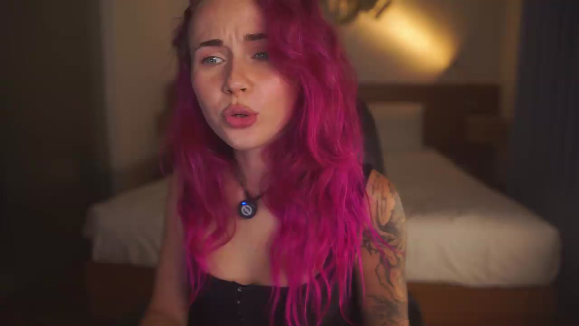 Gallery image thumbnail from Sarah_Pink's myfreecams stream on, 09/05/2026, 11:16 image 4 of 20