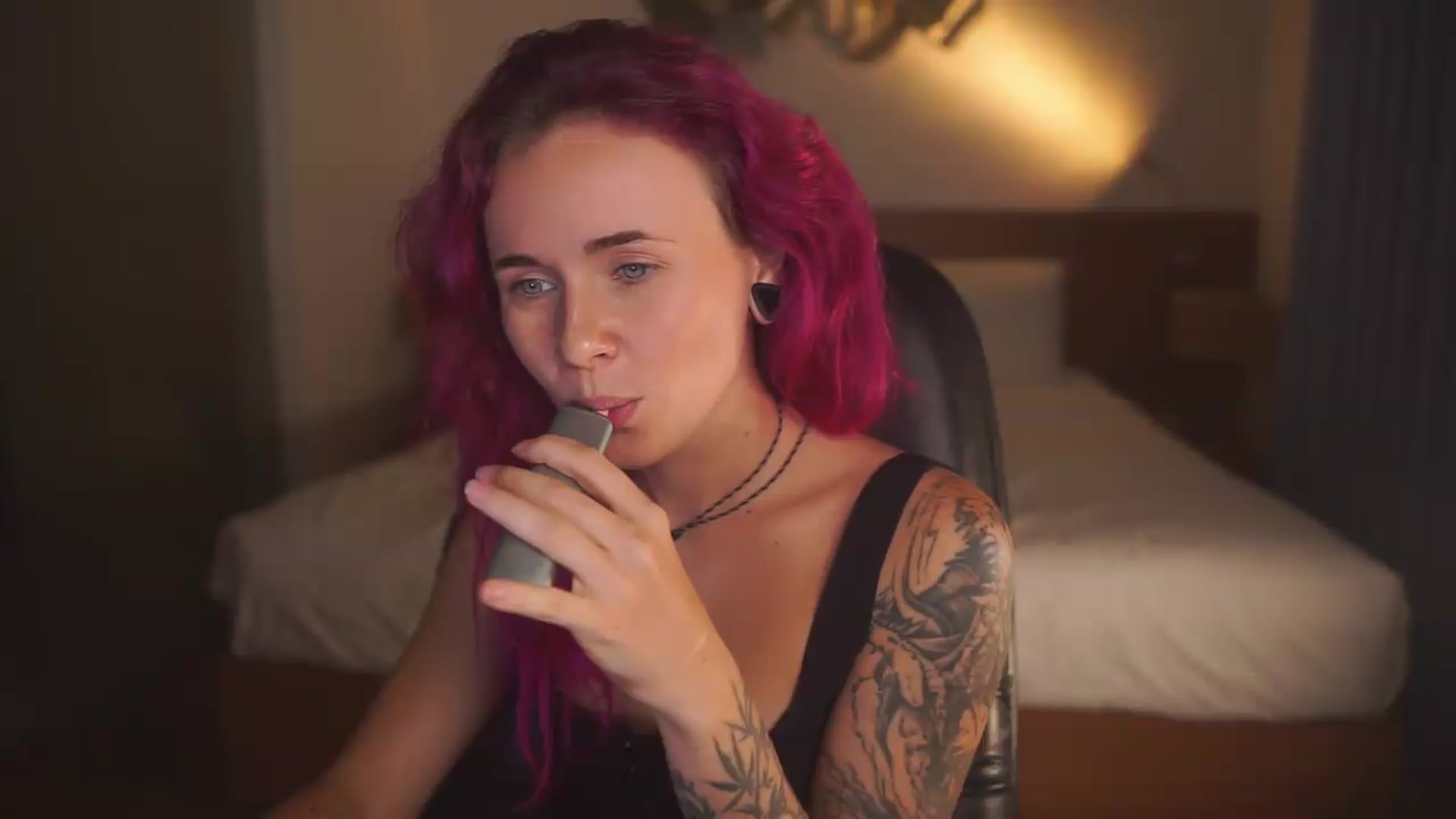 Gallery image thumbnail from Sarah_Pink's myfreecams stream on, 09/05/2026, 12:22 image 6 of 20
