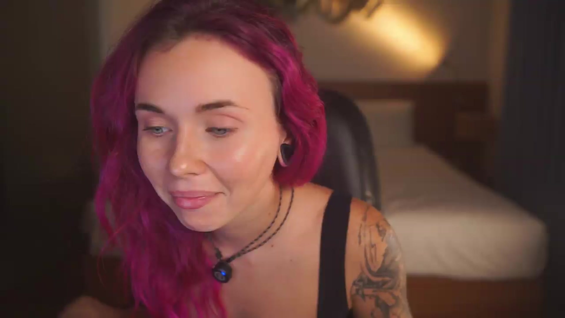 Gallery image thumbnail from Sarah_Pink's myfreecams stream on, 09/05/2026, 12:22 image 13 of 20