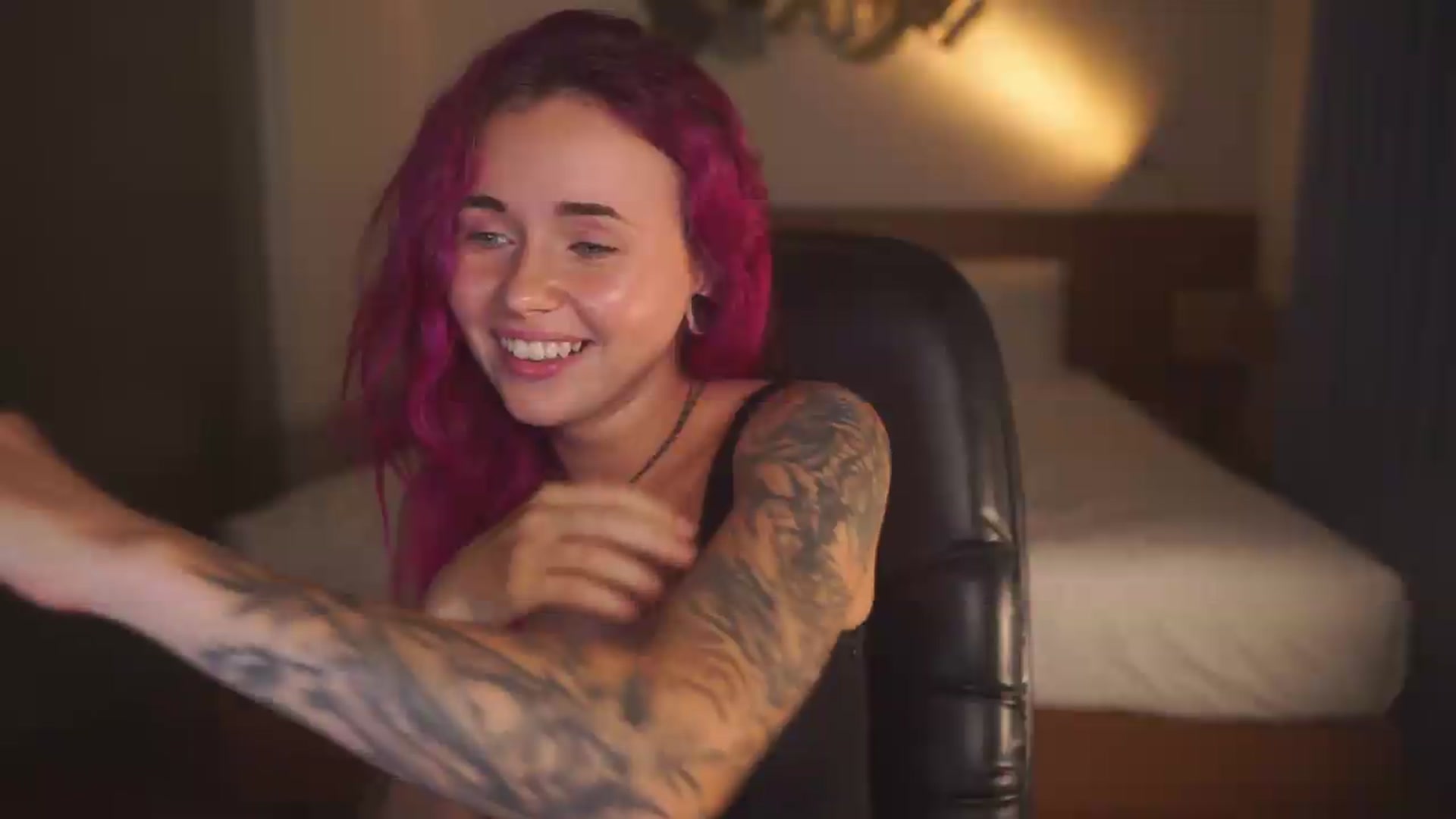 Gallery image thumbnail from Sarah_Pink's myfreecams stream on, 09/05/2026, 12:22 image 20 of 20