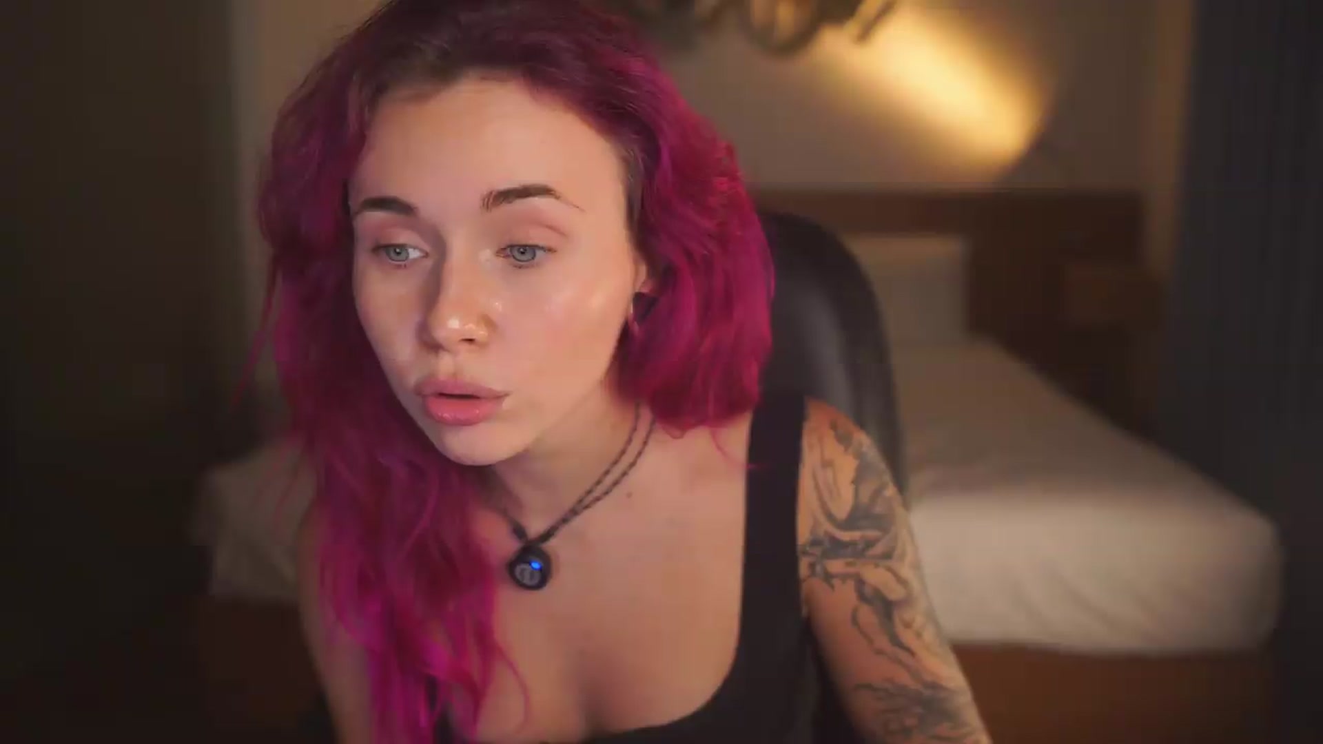 Gallery image thumbnail from Sarah_Pink's myfreecams stream on, 09/05/2026, 12:22 image 9 of 20