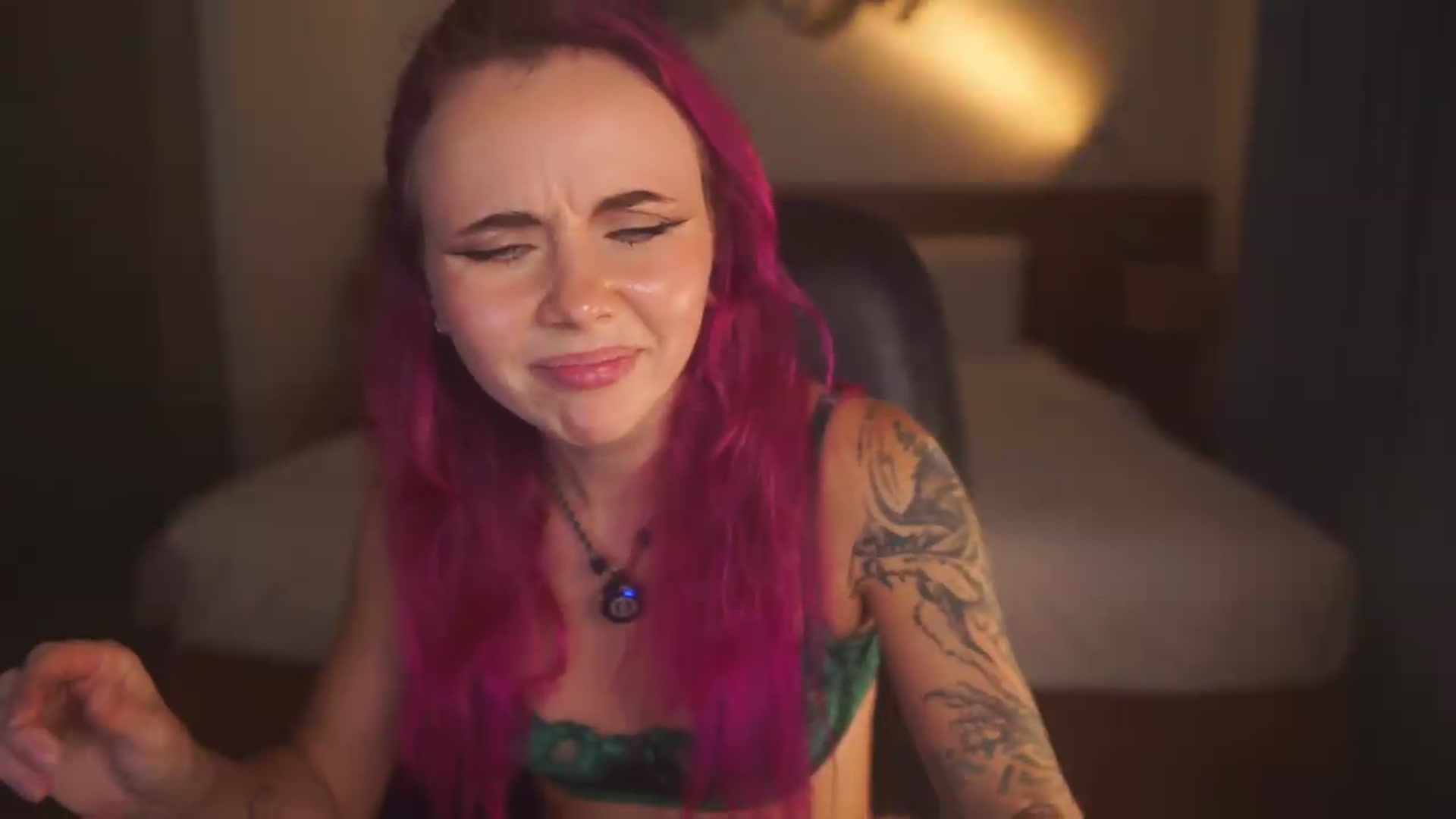 Gallery image thumbnail from Sarah_Pink's myfreecams stream on, 09/07/2026, 12:59 image 9 of 20
