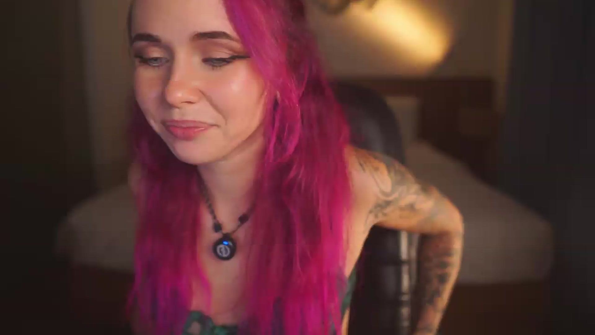 Gallery image thumbnail from Sarah_Pink's myfreecams stream on, 09/07/2026, 12:59 image 13 of 20