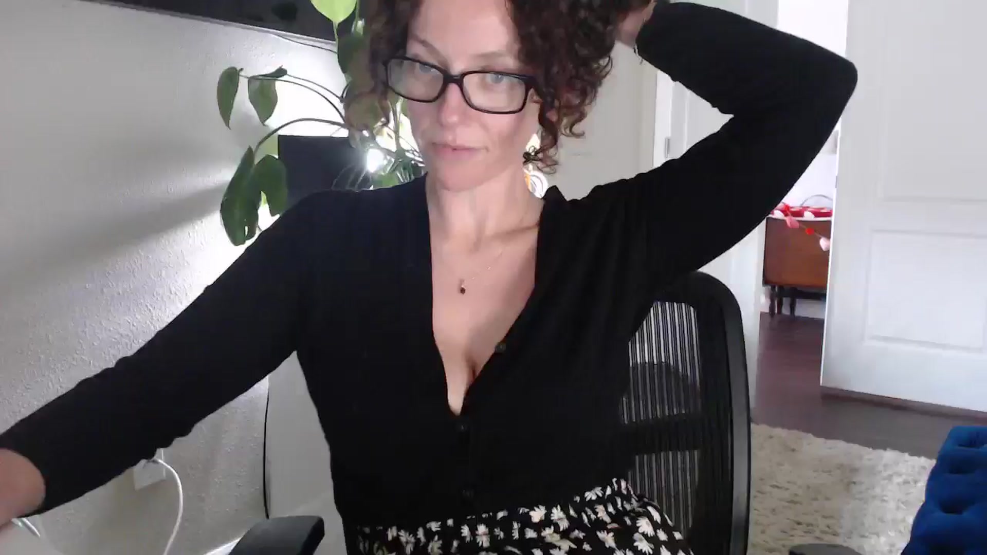 Gallery image thumbnail from Sarah_Stark's myfreecams stream on, 02/17/2026, 16:31 image 3 of 20