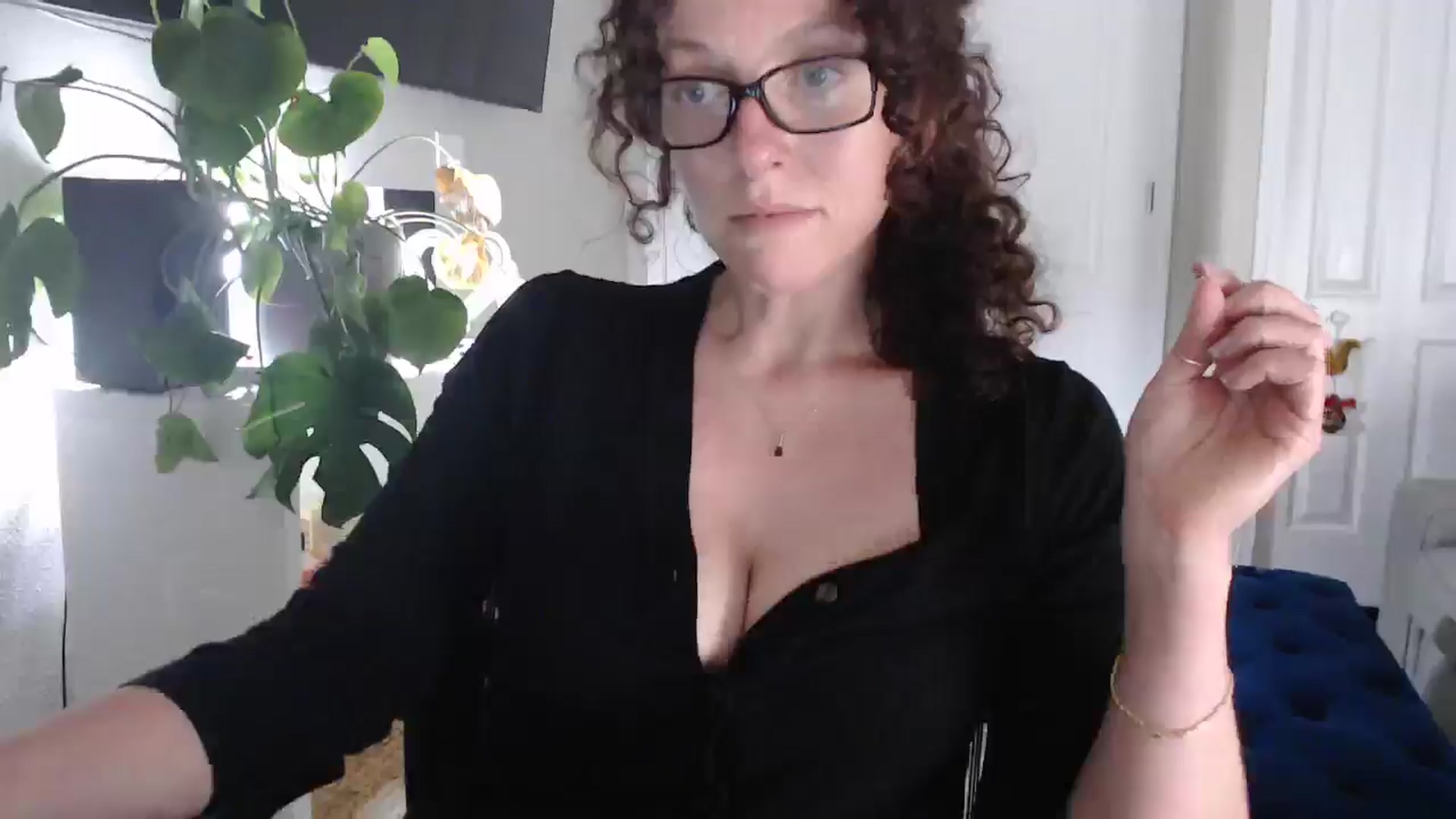 Gallery image thumbnail from Sarah_Stark's myfreecams stream on, 02/17/2026, 17:13 image 5 of 20