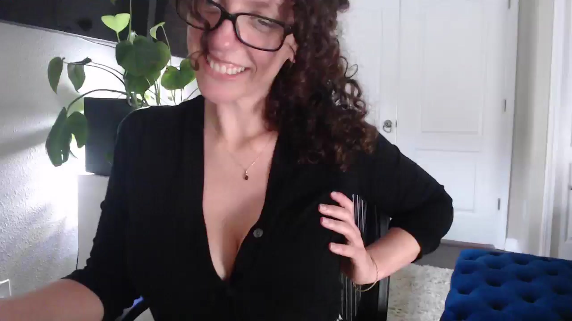 Gallery image thumbnail from Sarah_Stark's myfreecams stream on, 02/17/2026, 17:13 image 20 of 20
