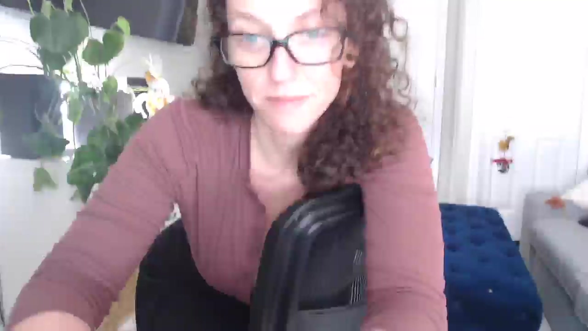 Gallery image thumbnail from Sarah_Stark's myfreecams stream on, 02/18/2026, 17:09 image 15 of 20