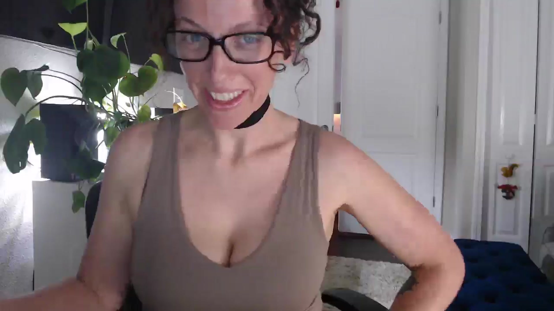 Gallery image thumbnail from Sarah_Stark's myfreecams stream on, 02/20/2026, 13:00 image 16 of 20