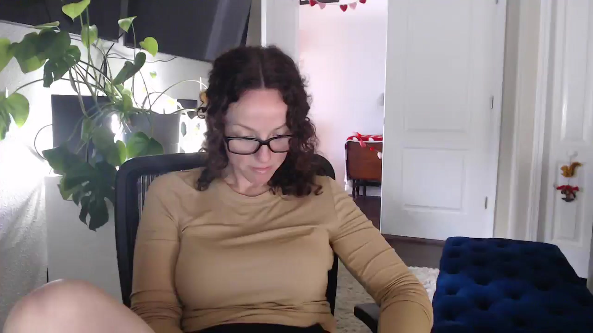 Gallery image thumbnail from Sarah_Stark's myfreecams stream on, 02/23/2026, 15:05 image 7 of 20