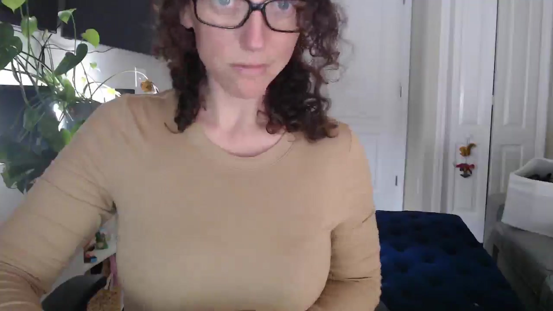 Gallery image thumbnail from Sarah_Stark's myfreecams stream on, 02/23/2026, 15:05 image 16 of 20