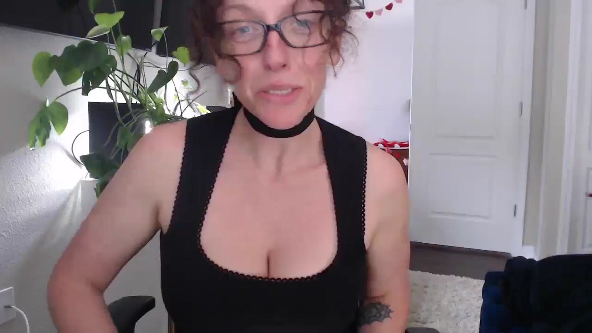 Gallery image thumbnail from Sarah_Stark's myfreecams stream on, 02/24/2026, 15:59 image 14 of 20