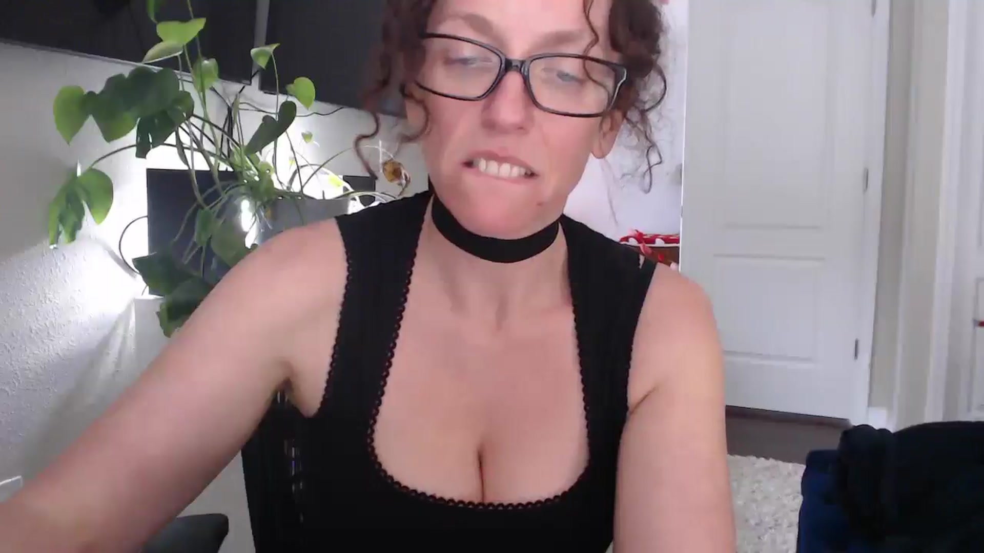 Gallery image thumbnail from Sarah_Stark's myfreecams stream on, 02/24/2026, 15:59 image 11 of 20