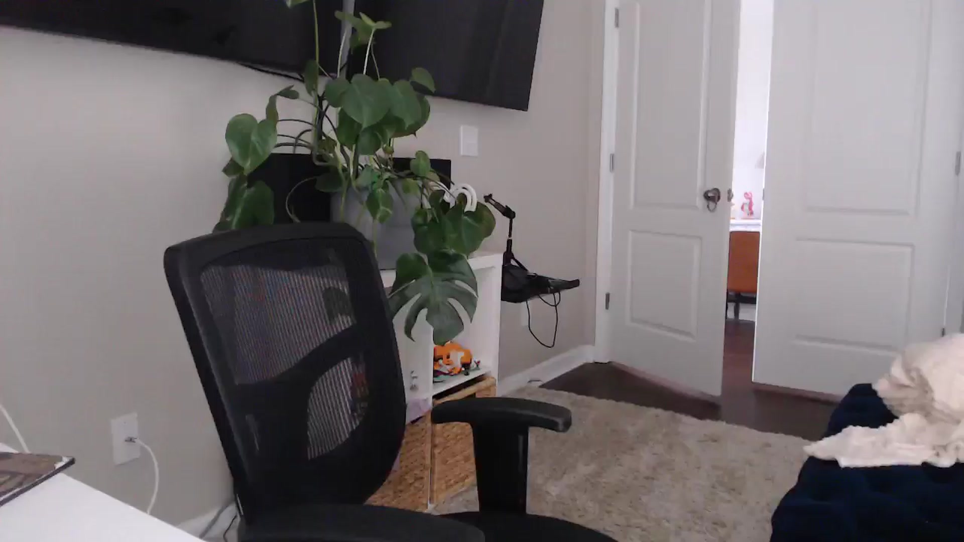 Gallery image thumbnail from Sarah_Stark's myfreecams stream on, 03/06/2026, 17:32 image 8 of 20