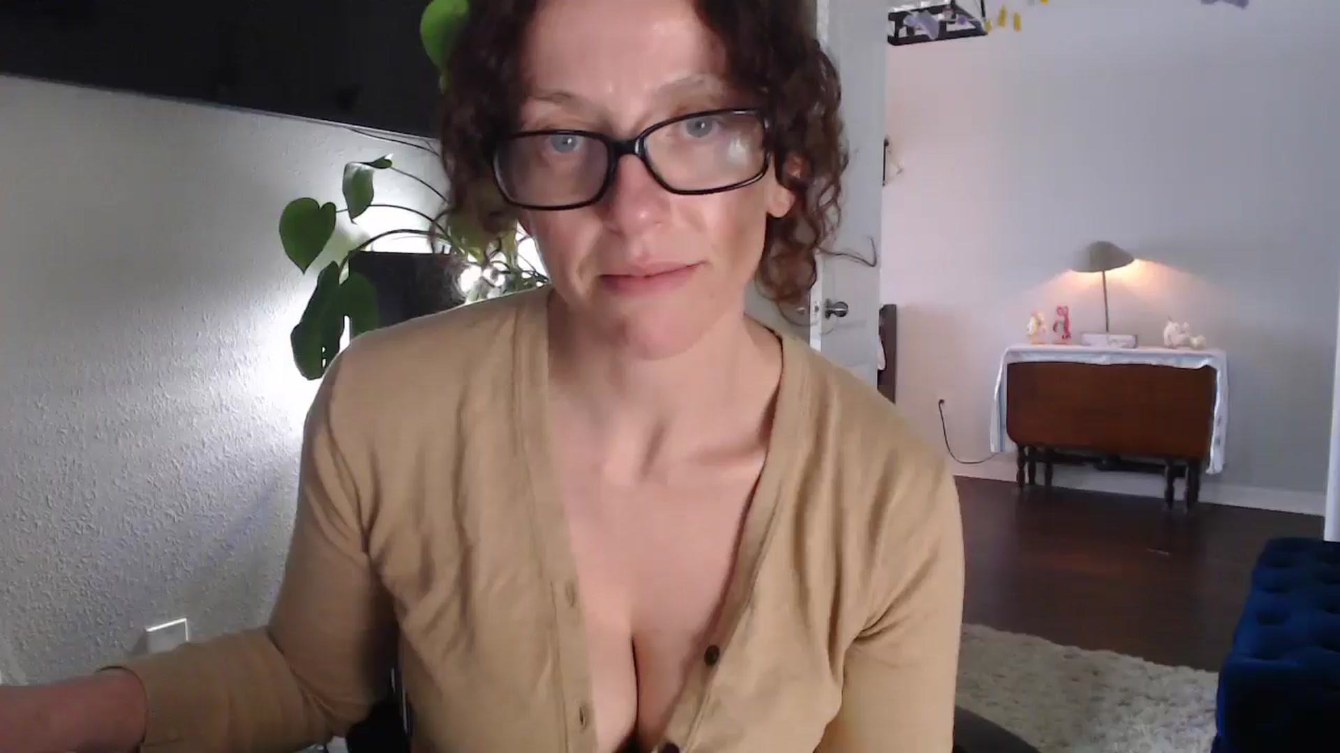 Gallery image thumbnail from Sarah_Stark's myfreecams stream on, 03/09/2026, 15:19 image 17 of 20